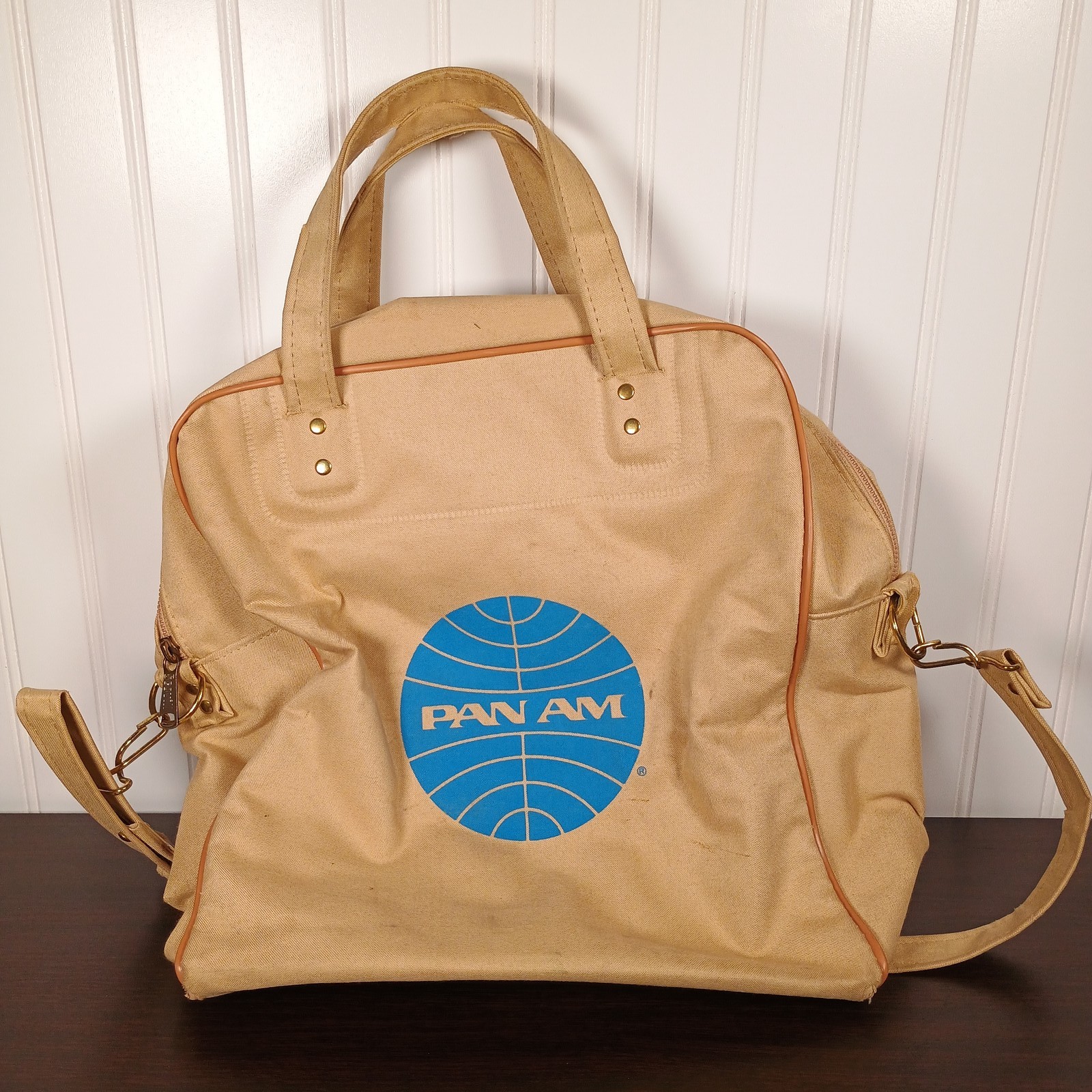 Vintage Pan Am Airlines Canvas Carry-On Travel Bag Duffel Tote Shoulder Strap