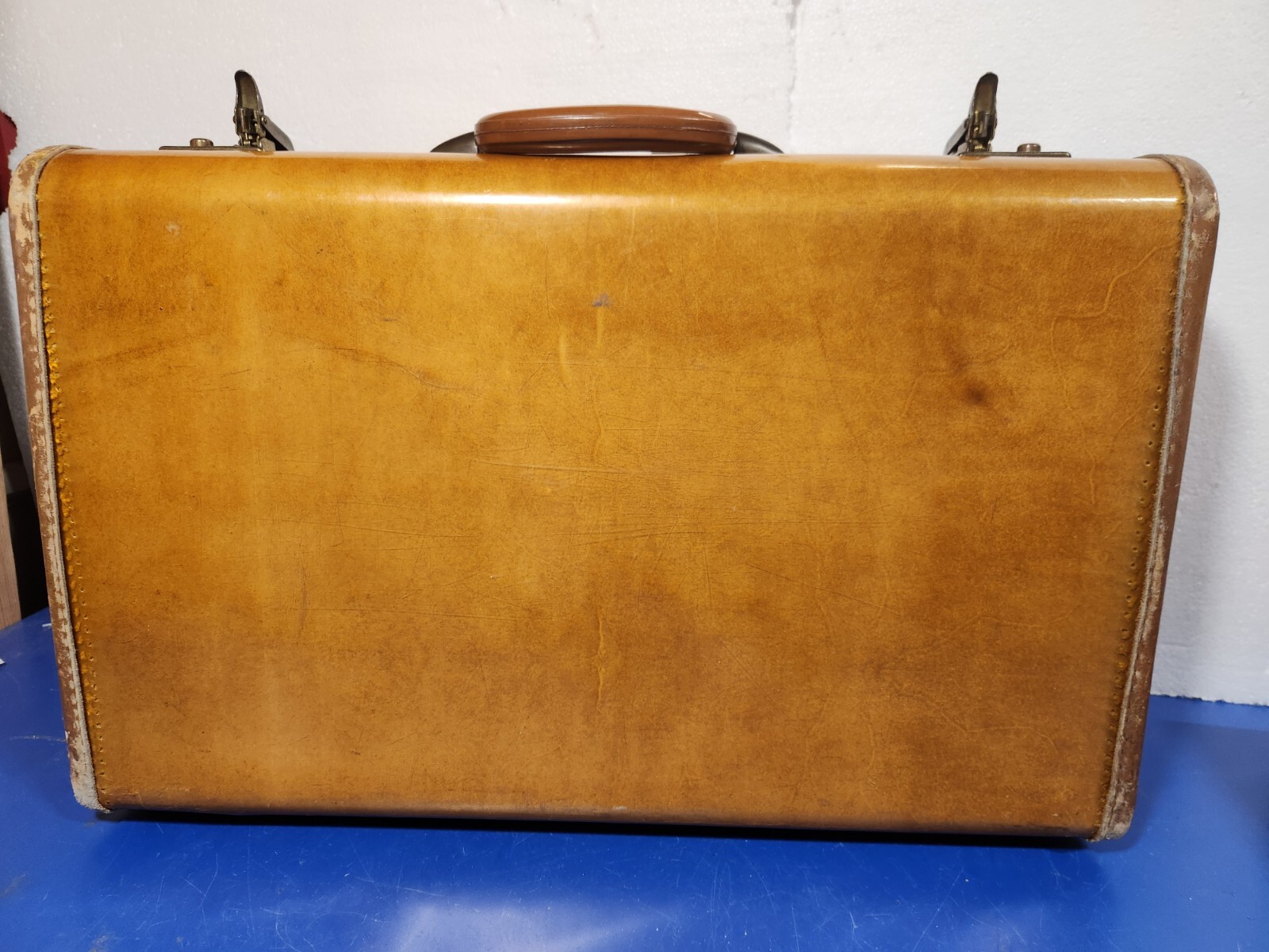 Vintage Samsonite Luggage 21″ No Key Latches Won’t Latch