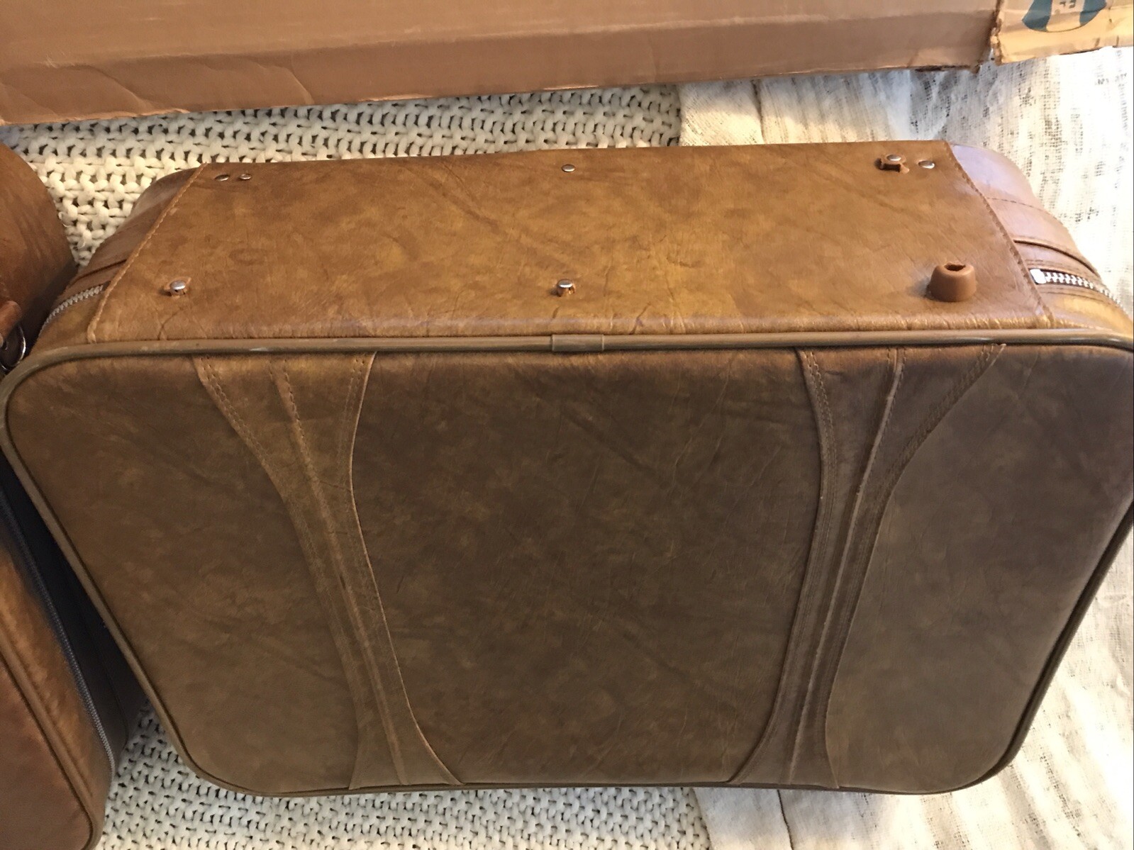 Vtg American Tourister 4 Piece Luggage Set Mustang Brown Soft Keys Boxes Nice