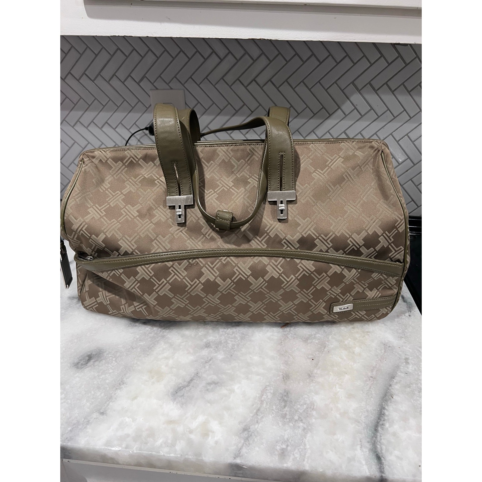 TUMI Signature Collection Logo Duffel #72163CFF Taupe Olive Trim Weekender