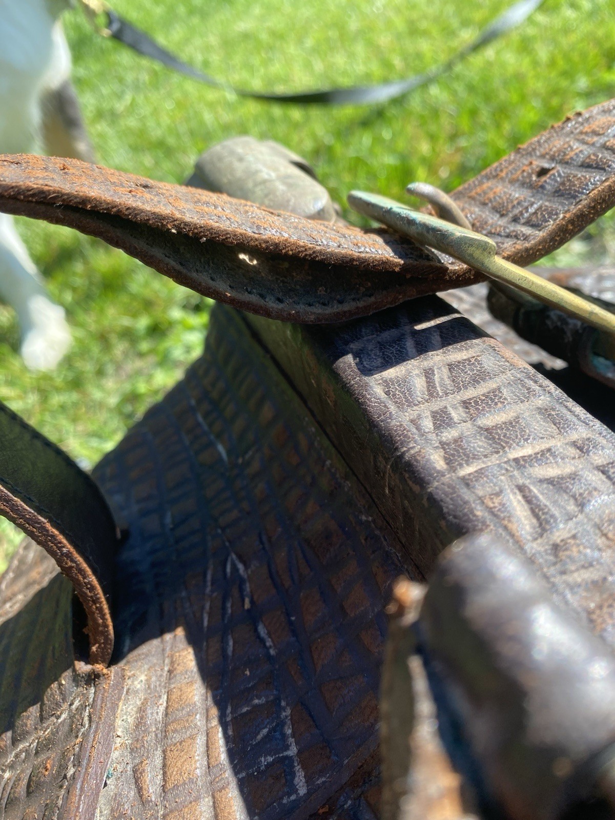 Antique Morris Traveling Goods Walrus Hide Leather Suitcase Brass Lock Vintage