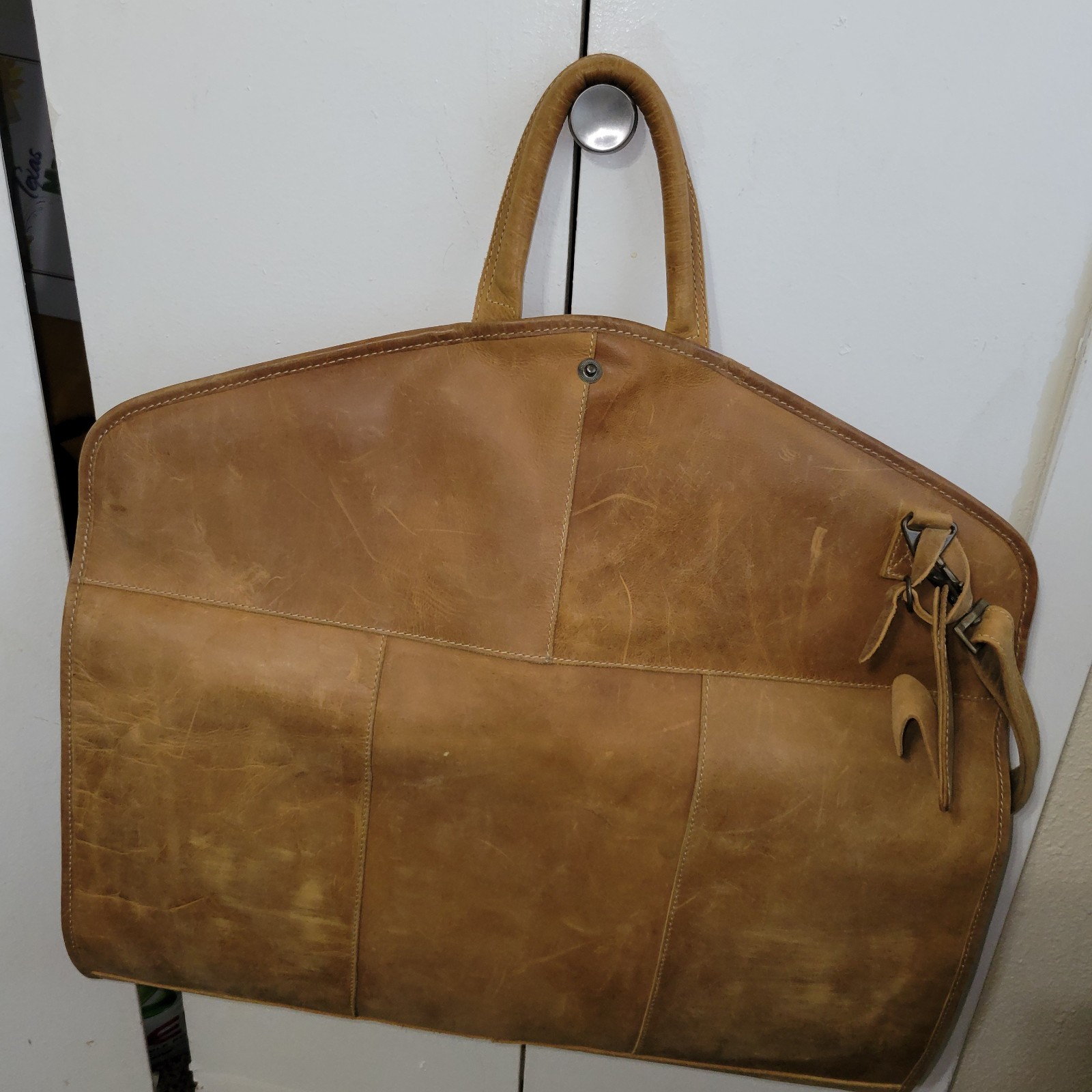 Vtg Canyon Outback Vachetta Leather Garment Bag Folding Travel Shoulder Strap