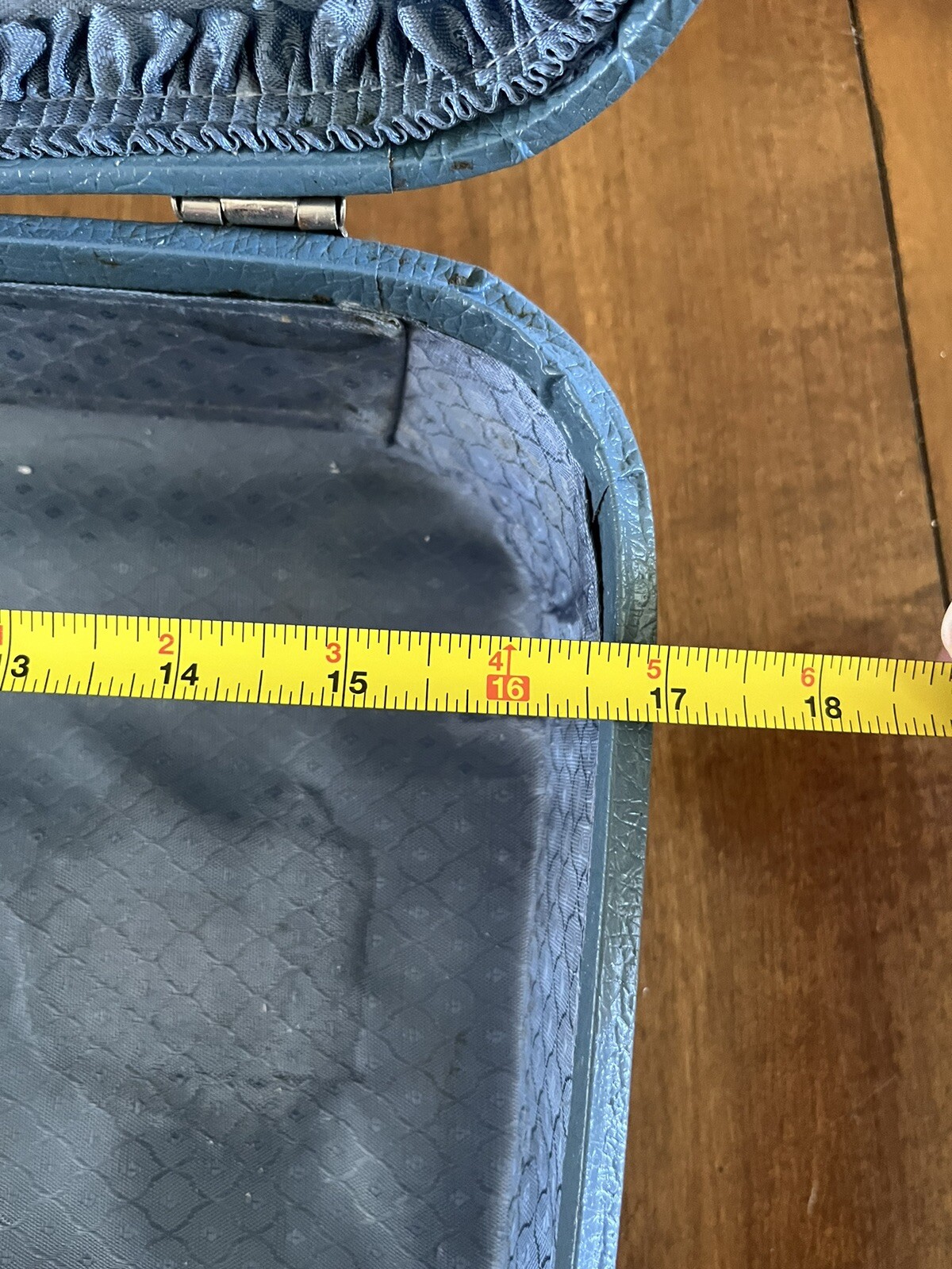 Vtg 16″ Blue Hard Suitcase Travel Carry On Make up Mirror Customs Sticker