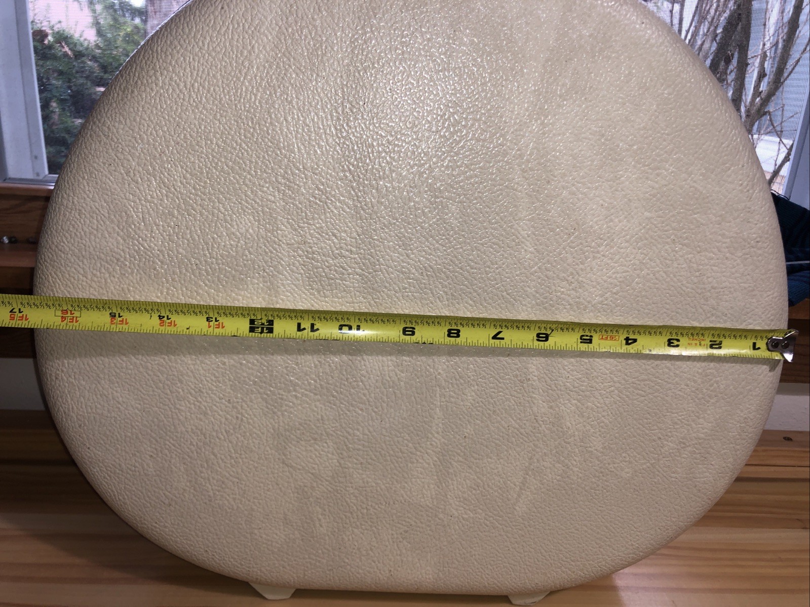 VTG Royal Traveller Schwayder White Hard Train Case Makeup Toiletry Luggage Bag