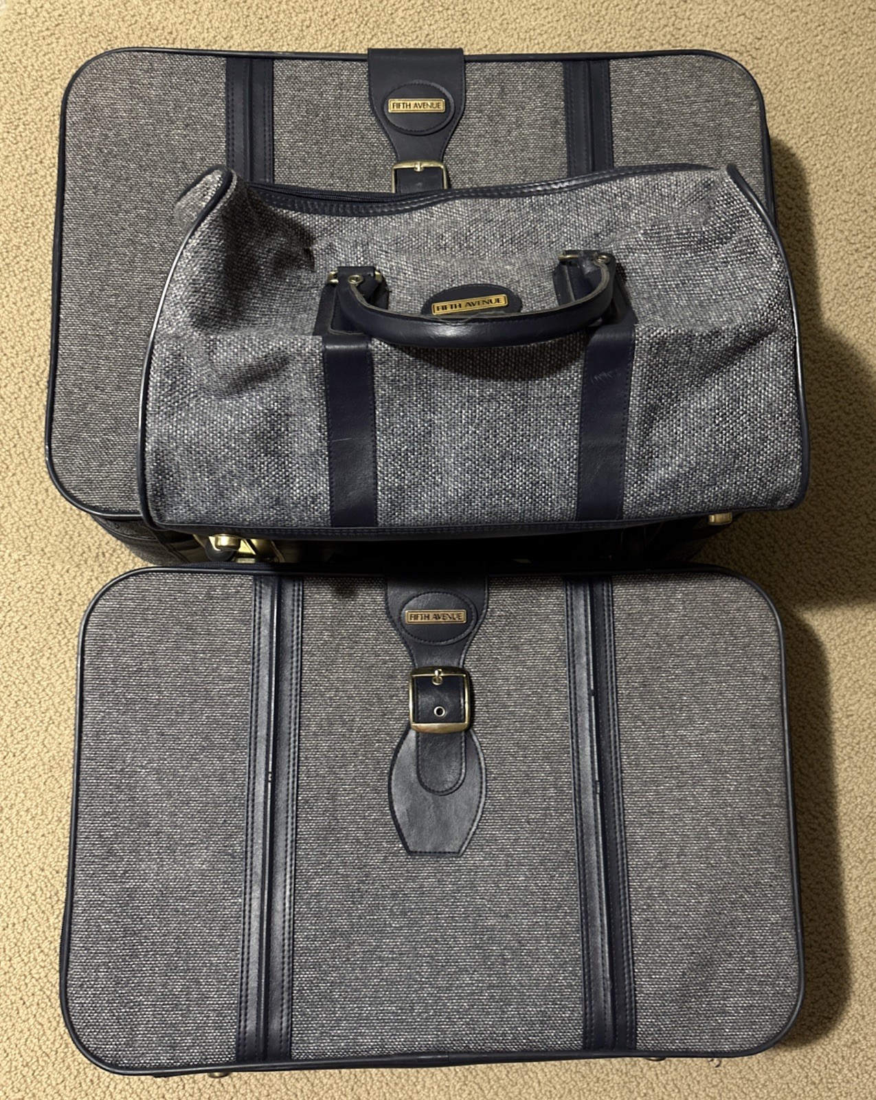 Vtg Fifth Avenue Vintage Luggage Set Blue Tweed Set Of 3 W/ Buckles