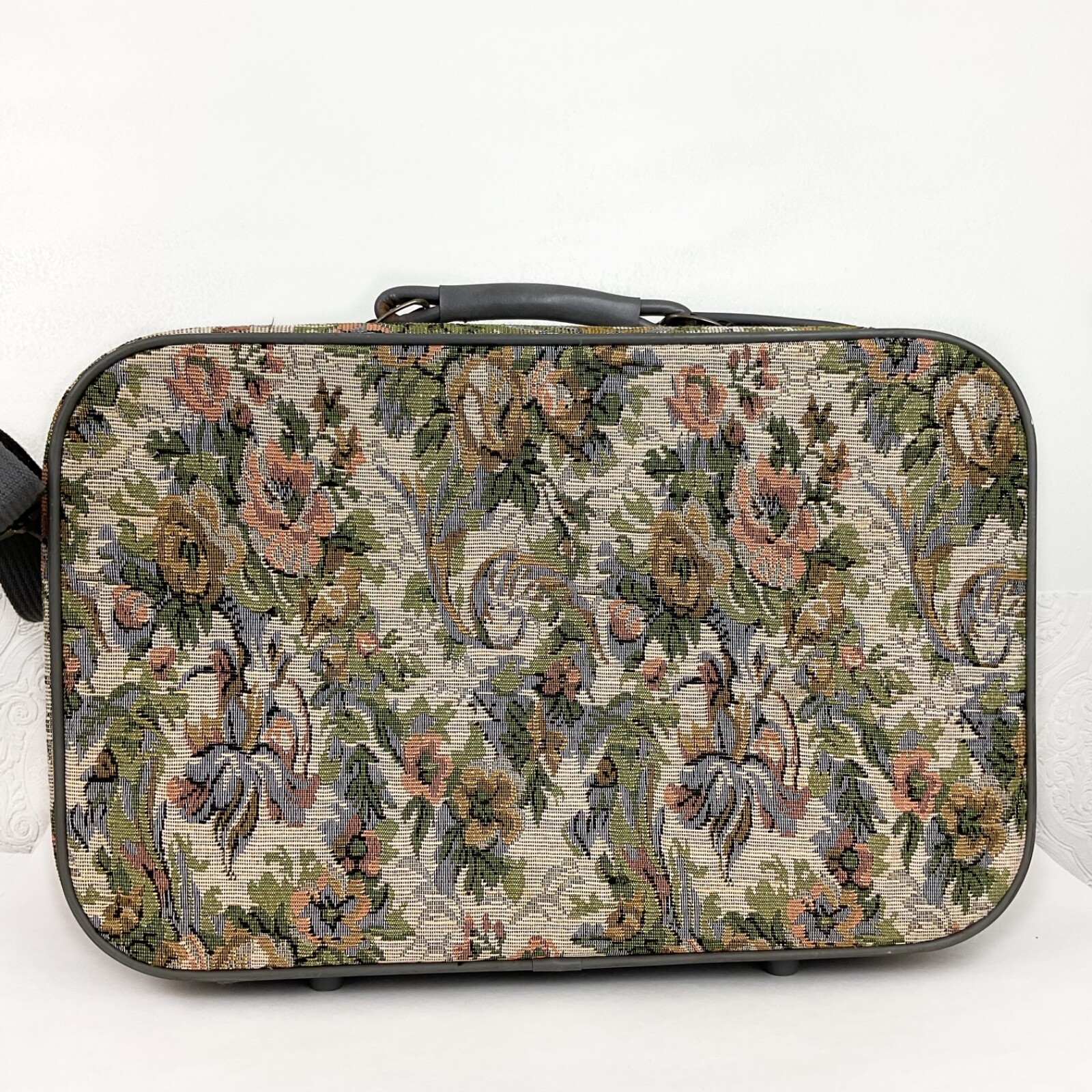 Vintage Jordache floral tapestry carry on suitcase travel bag luggage