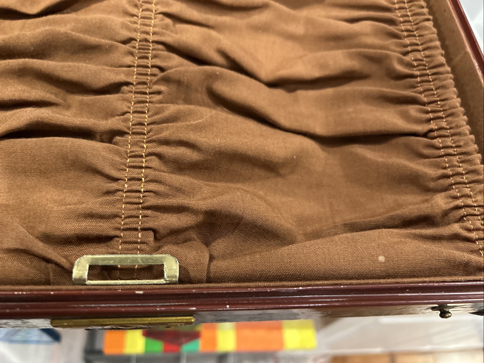 Vintage Shwayder Brothers Samsonite Faux Alligator Suitcase 4112 1940s