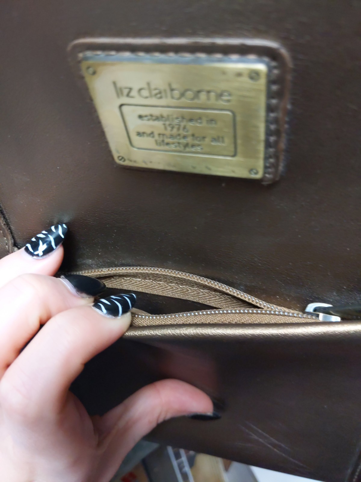 Bronze Liz Claiborne Luggage Bag With Wheels