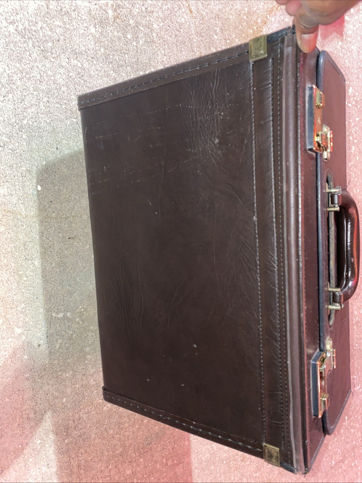 Vtg 1970s Heritage Brown Vinyl Wide Box Briefcase Lawyer Pilot Doctor Salesman