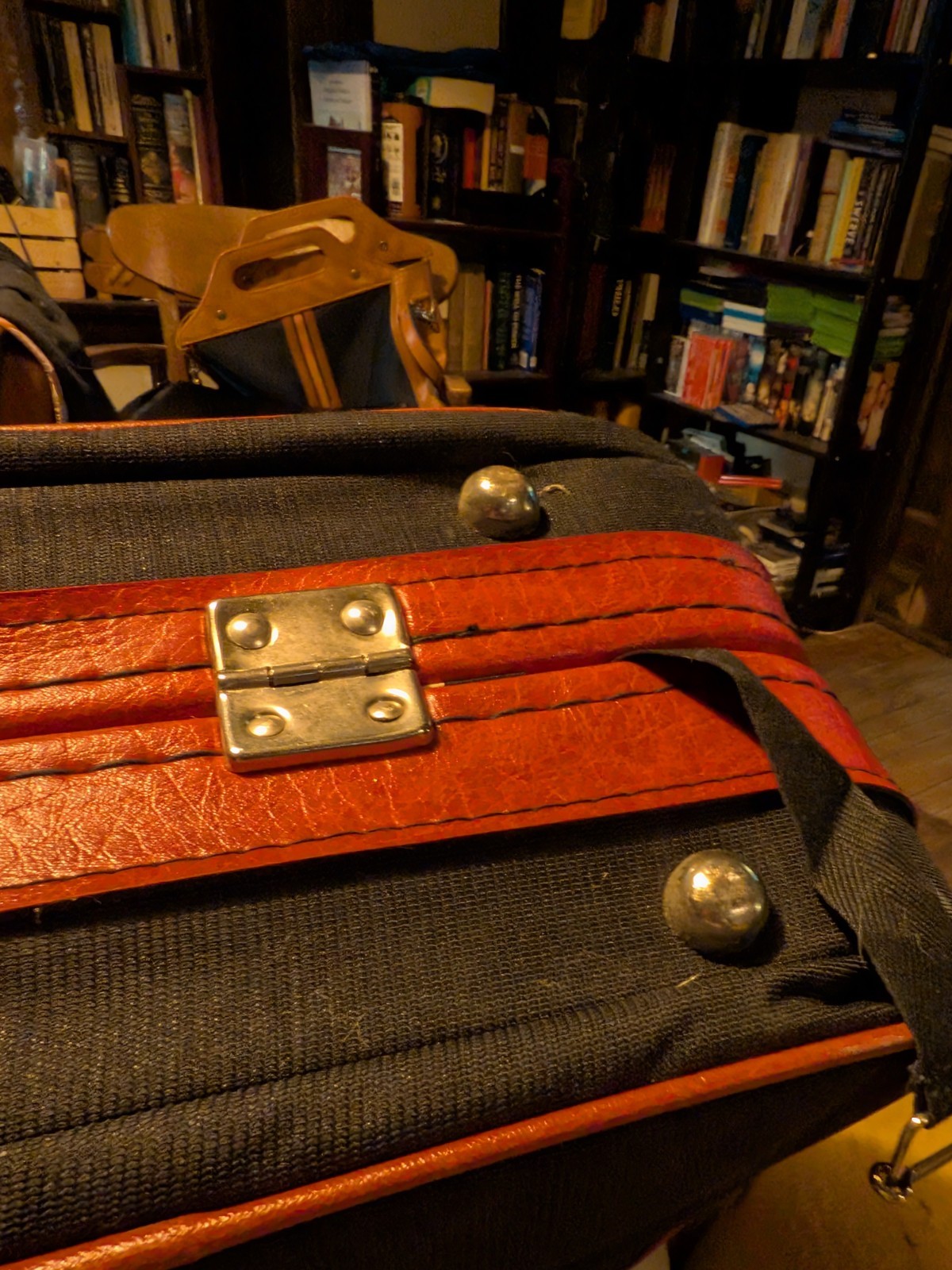 Vintage 1970s JCPenney Penncrest Soft-Sided Suitcase 24″ Black Canvas Red Vinyl