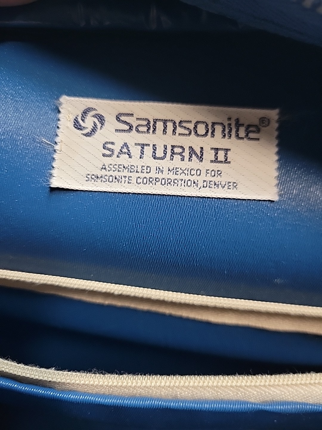 Samsonite Blue Silhouette Petite Tote Carry On Luggage Overnight Bag 14×14