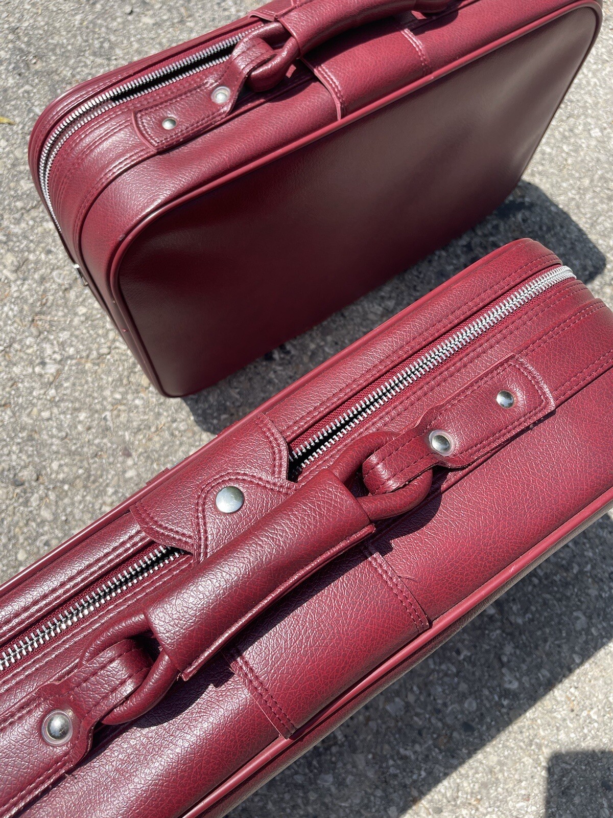 Vintage Maroon Red Luggage 4 piece Set Nesting Suitcases Wow Korea Very Nice