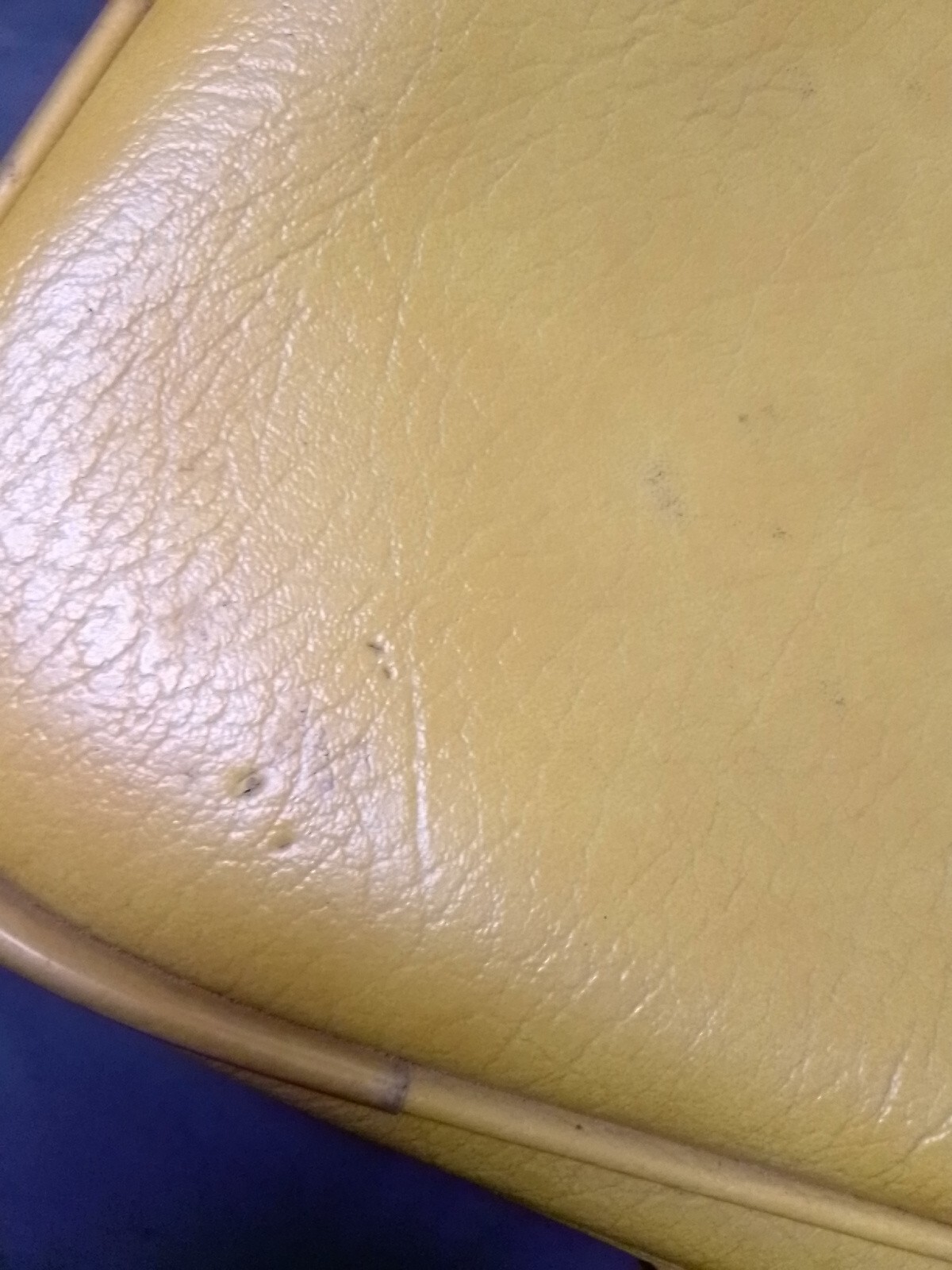 As-is Vintage circa 1970s yellow Suitcase Suit Case luggage by Interpur With Key