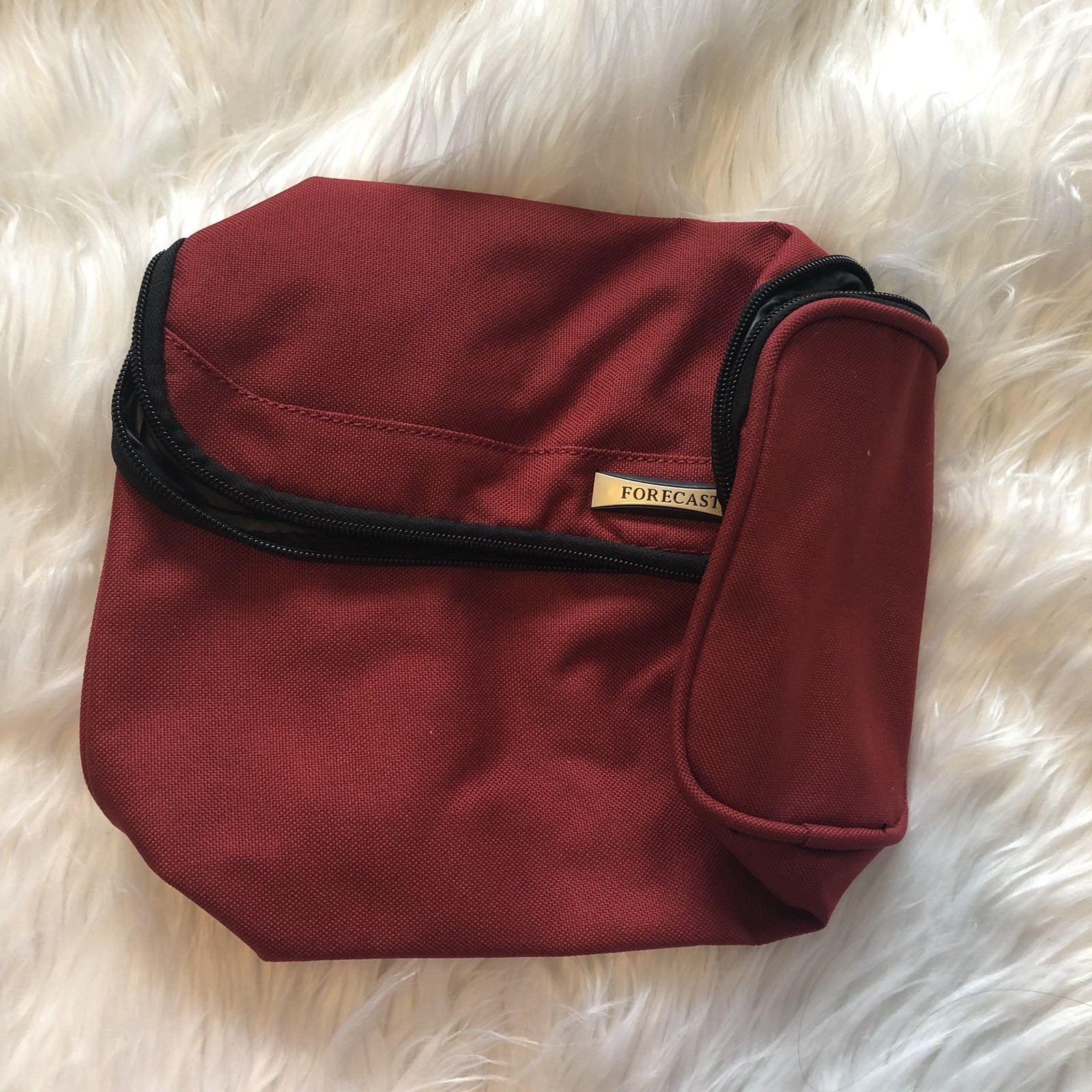 Forecast Luggage Small Travel Bag NWT