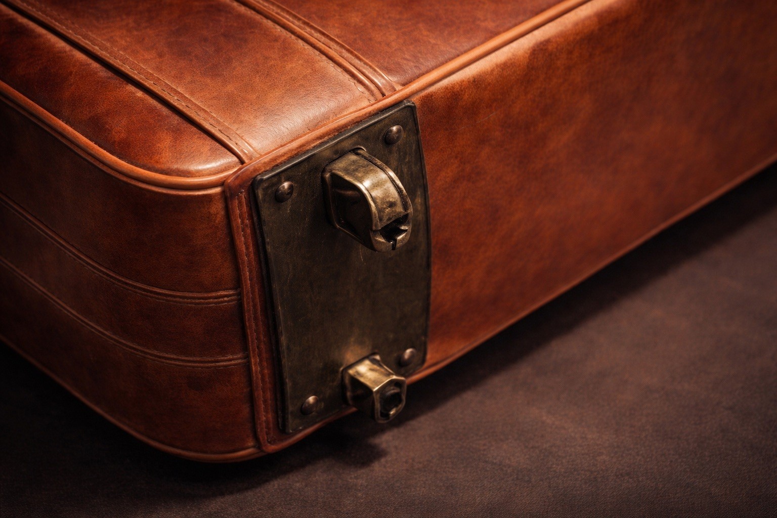 Vintage Brown Leather Suitcase Antique Travel Case Distressed Patina Large