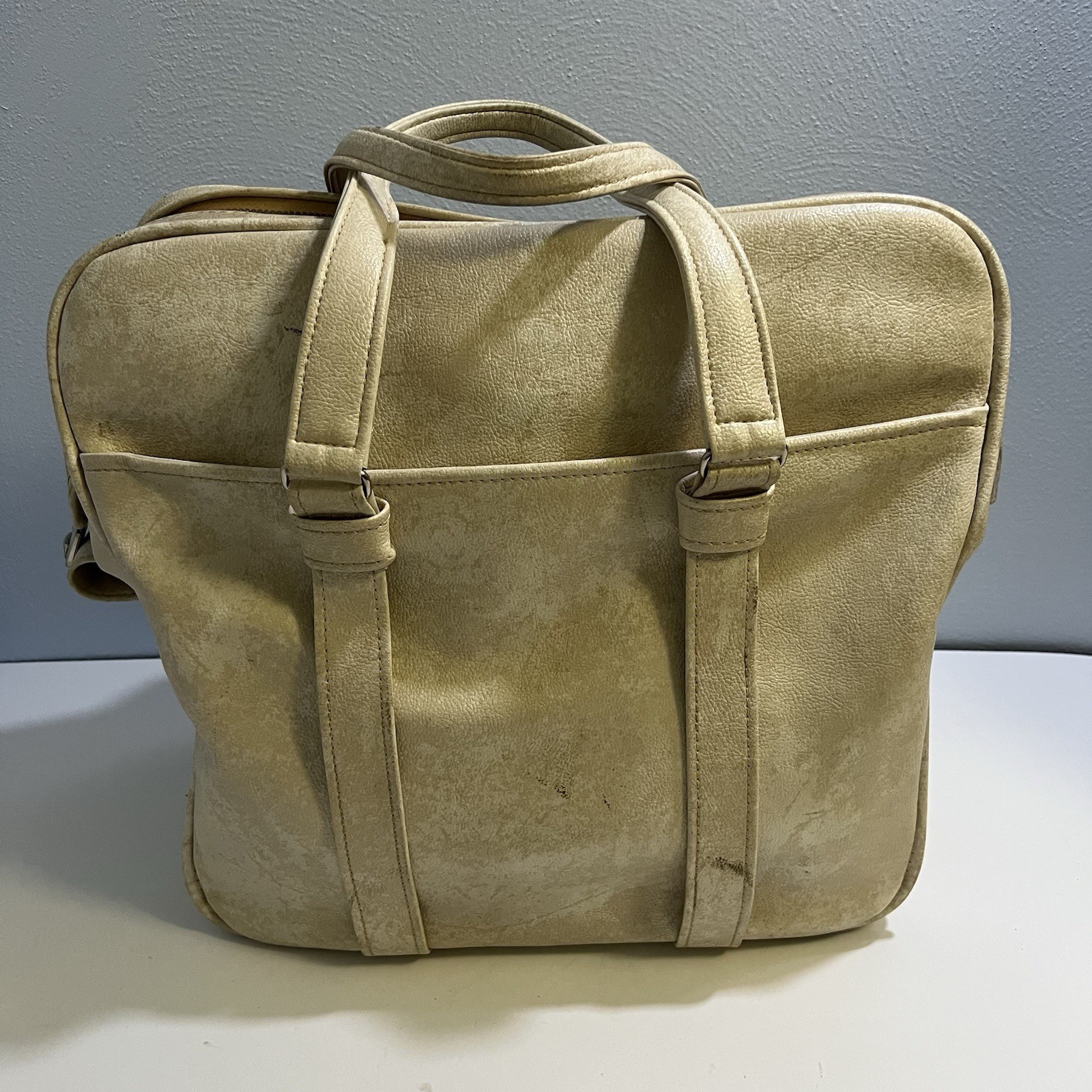 Vintage Samsonite Silhouette Luggage Bag Tote Carry On Ivory Cream w/ Lock & Key