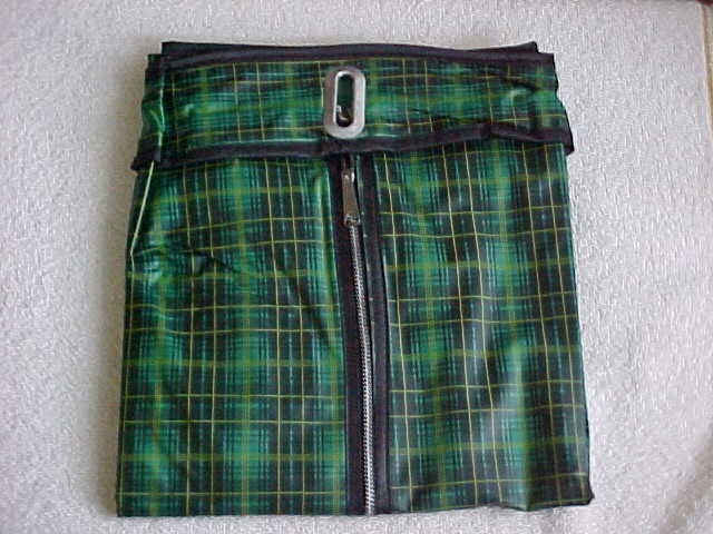 vintage vinyl travel 2-suiter bag green plaid tartan comes in original package