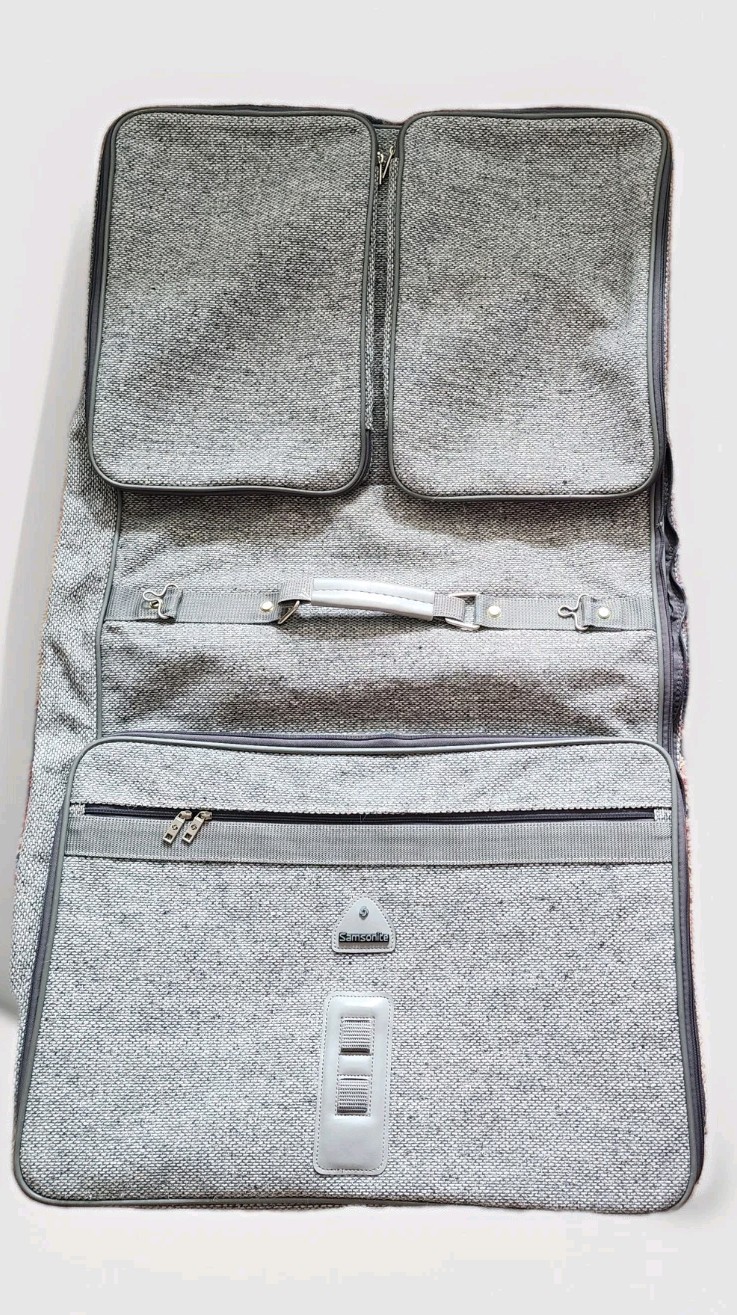 Vintage 1987 Samsonite 2 Piece Luggage Bundle Foldable Suitecases