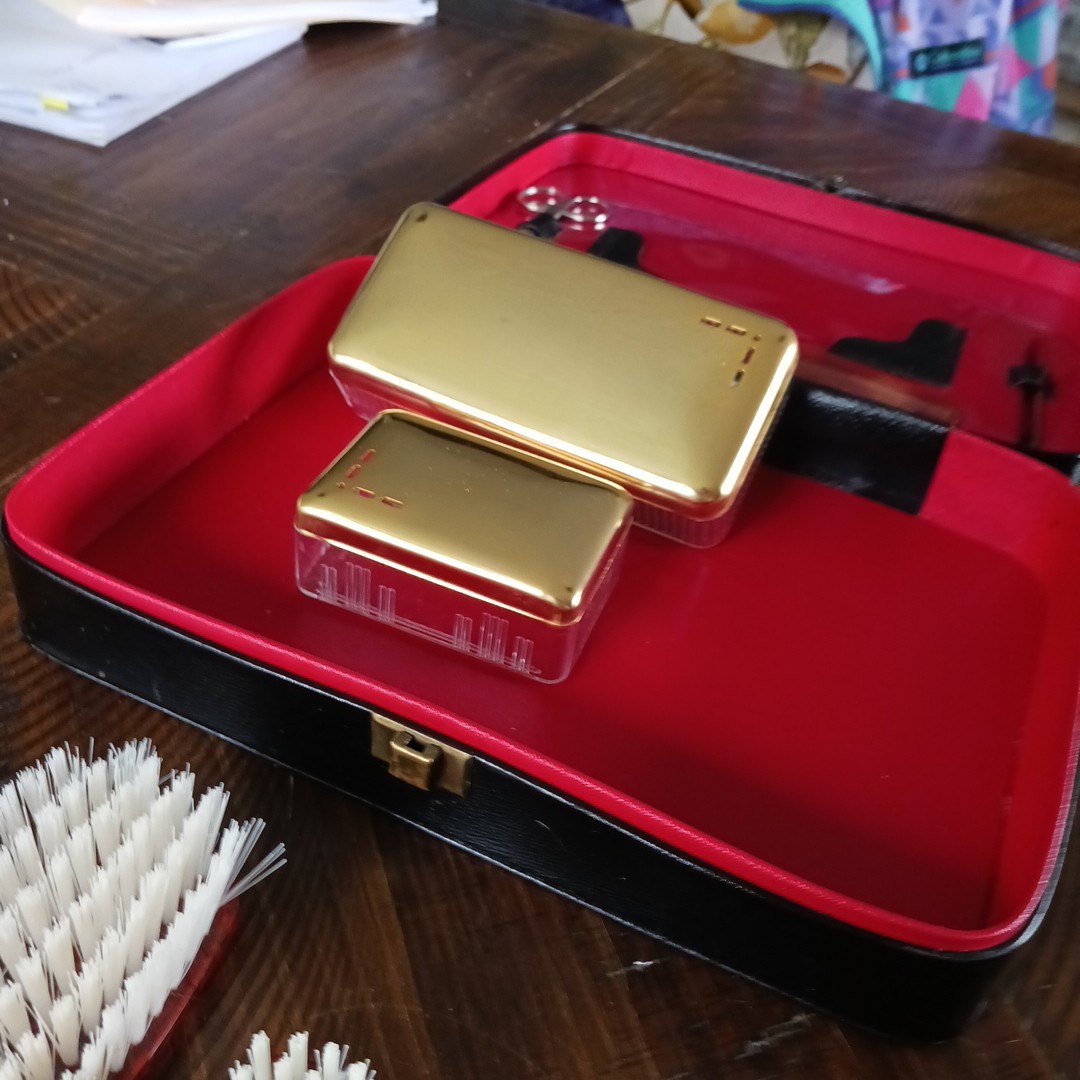 Vintage 10 Piece Travel Toiletry Grooming Kit Gold Tone Covers ***missing mirror