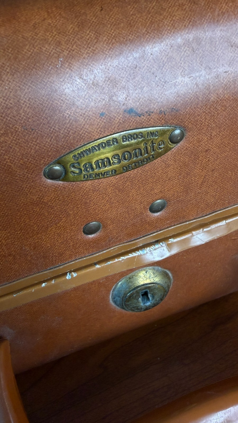 Vintage 1940s small brown SAMSONITE suitcase 15″ train case hard