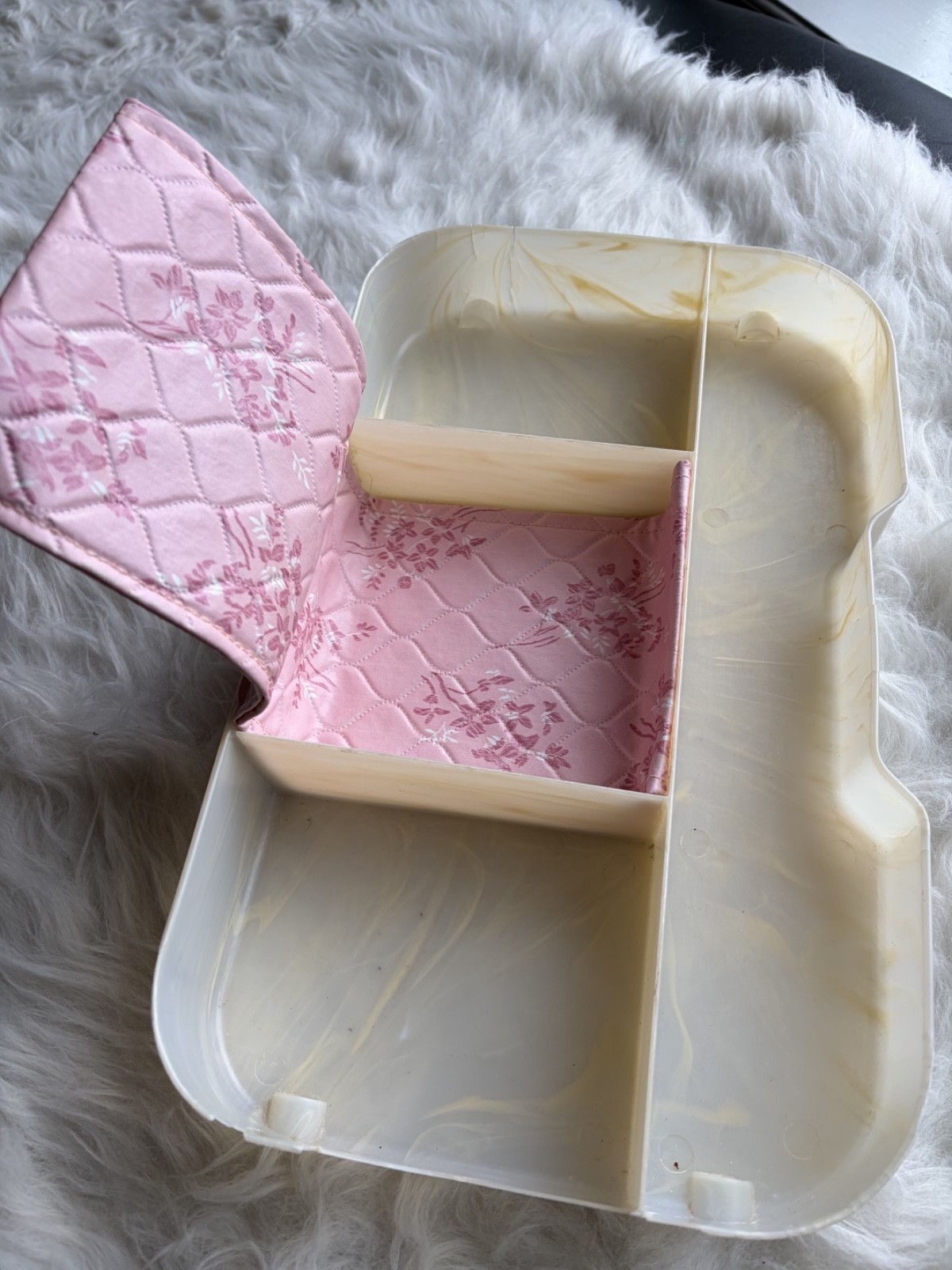Rare American Tourister Tiara Traincase Tray Insert in Purple Plum 70s READ AD