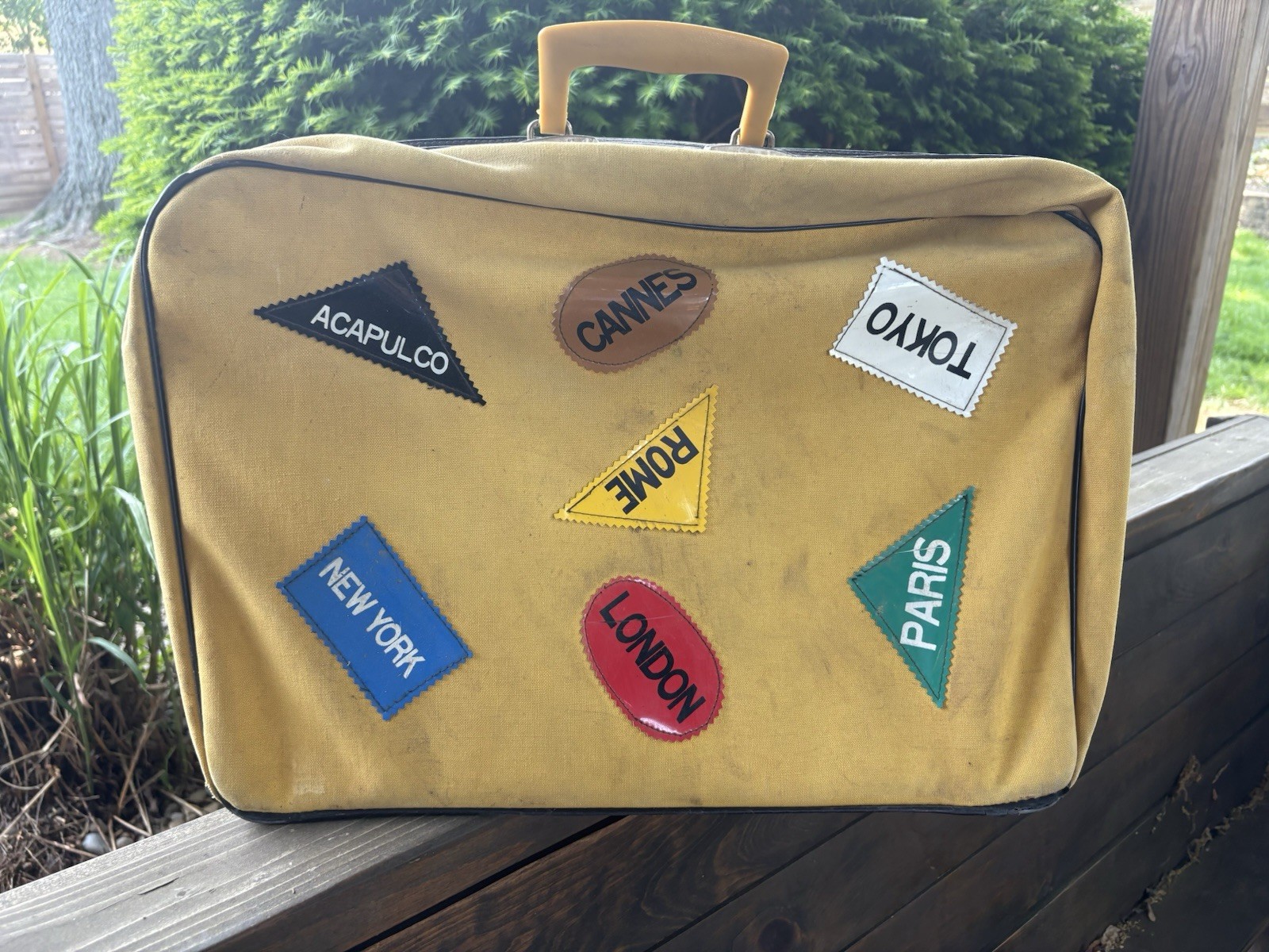 Vintage MCM Mod Yellow Suitcase Vinyl Destination Patches NY Rome Paris Tokyo