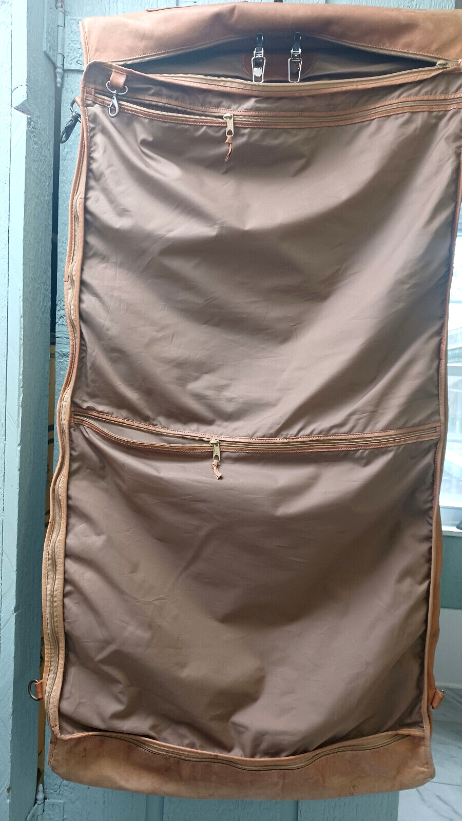 Rare Vintage 1980s, “Temmis” , Leather, Garment Suit Case Travel Bag