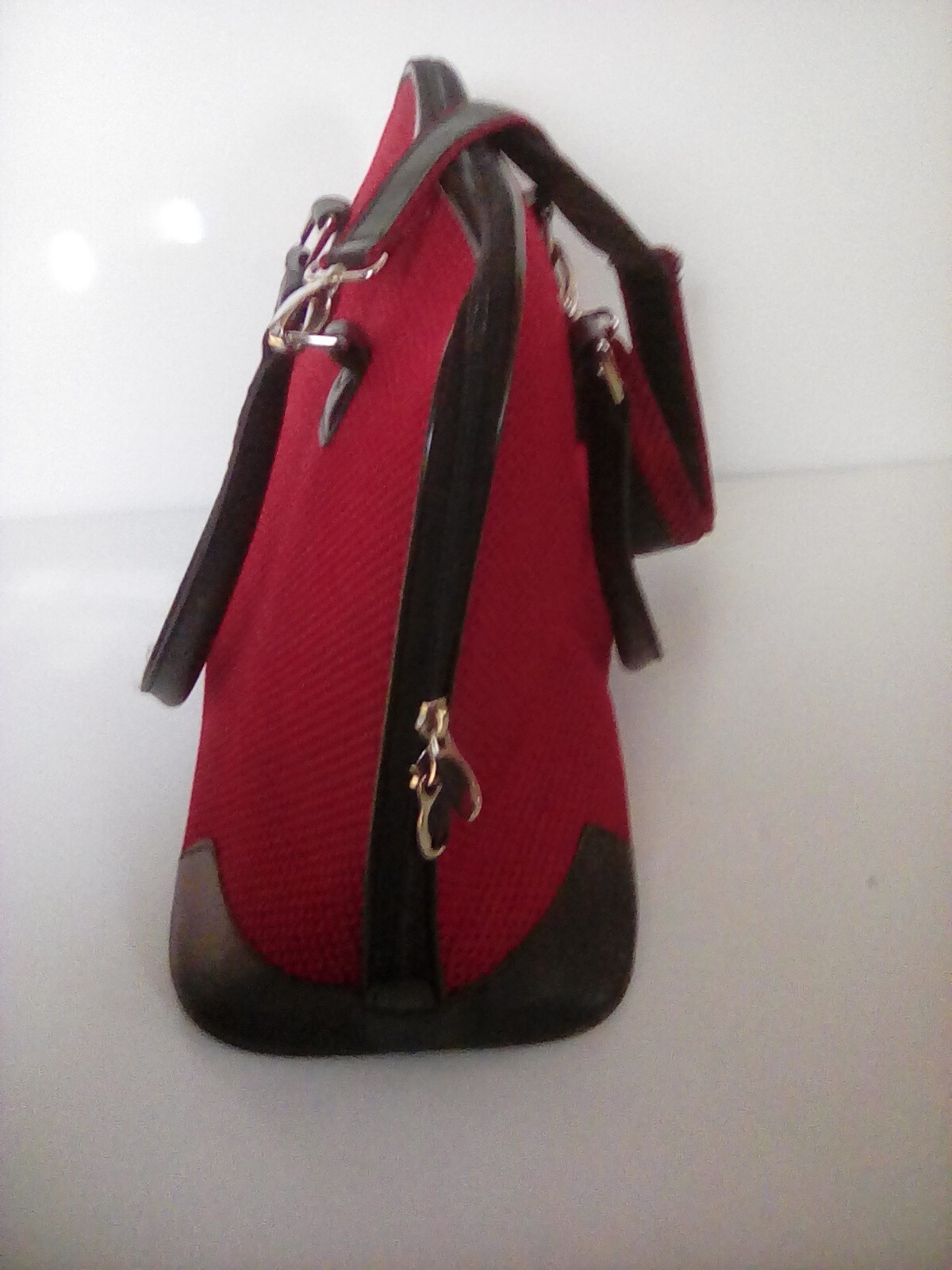 Vtg Oleg Cassini Large Travel Overnight Bag Red & Black Suitcase Handle & Strap