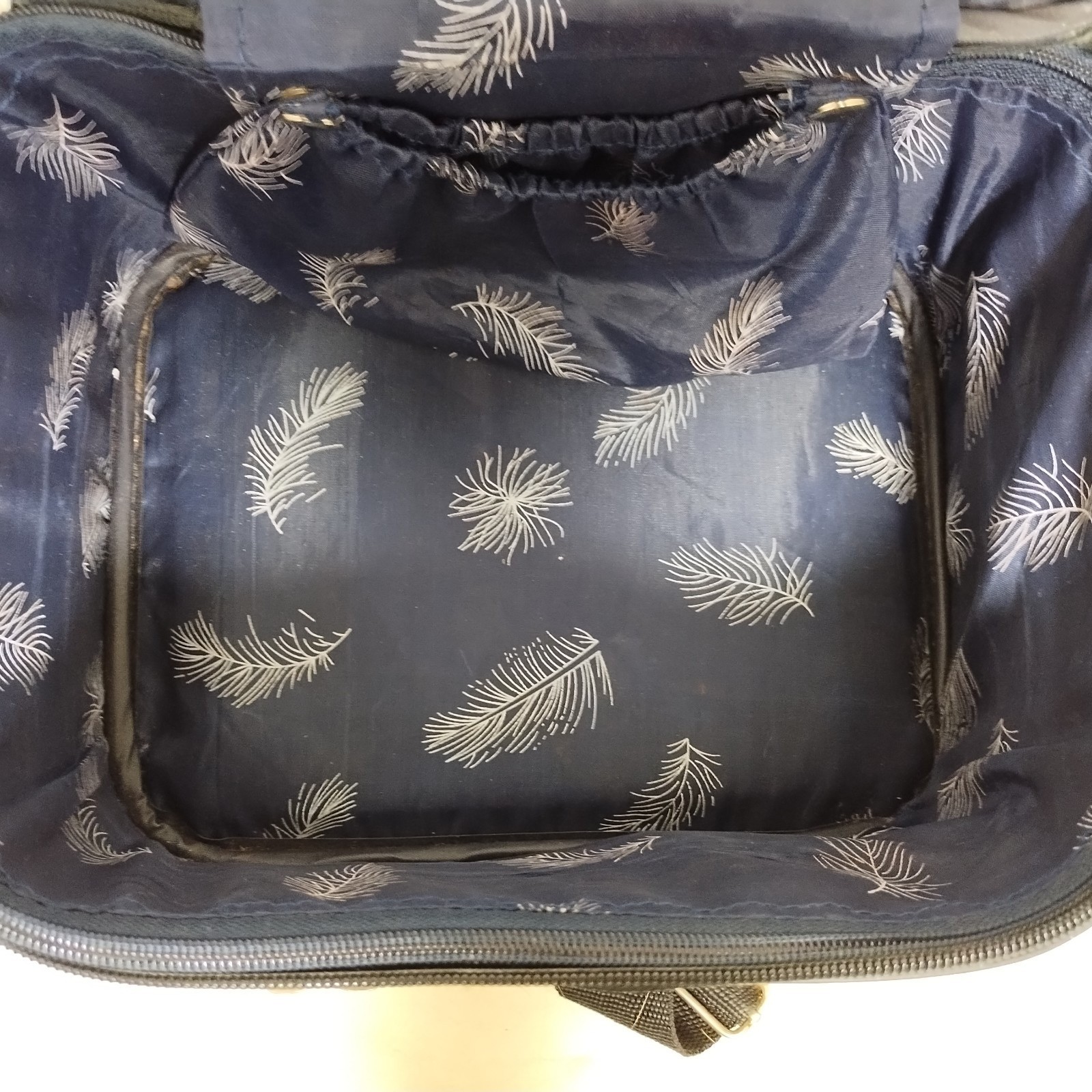 Vintage Tapestry Faithful Companion Toiletry Makeup Bag Case With Lock & 2 Keys