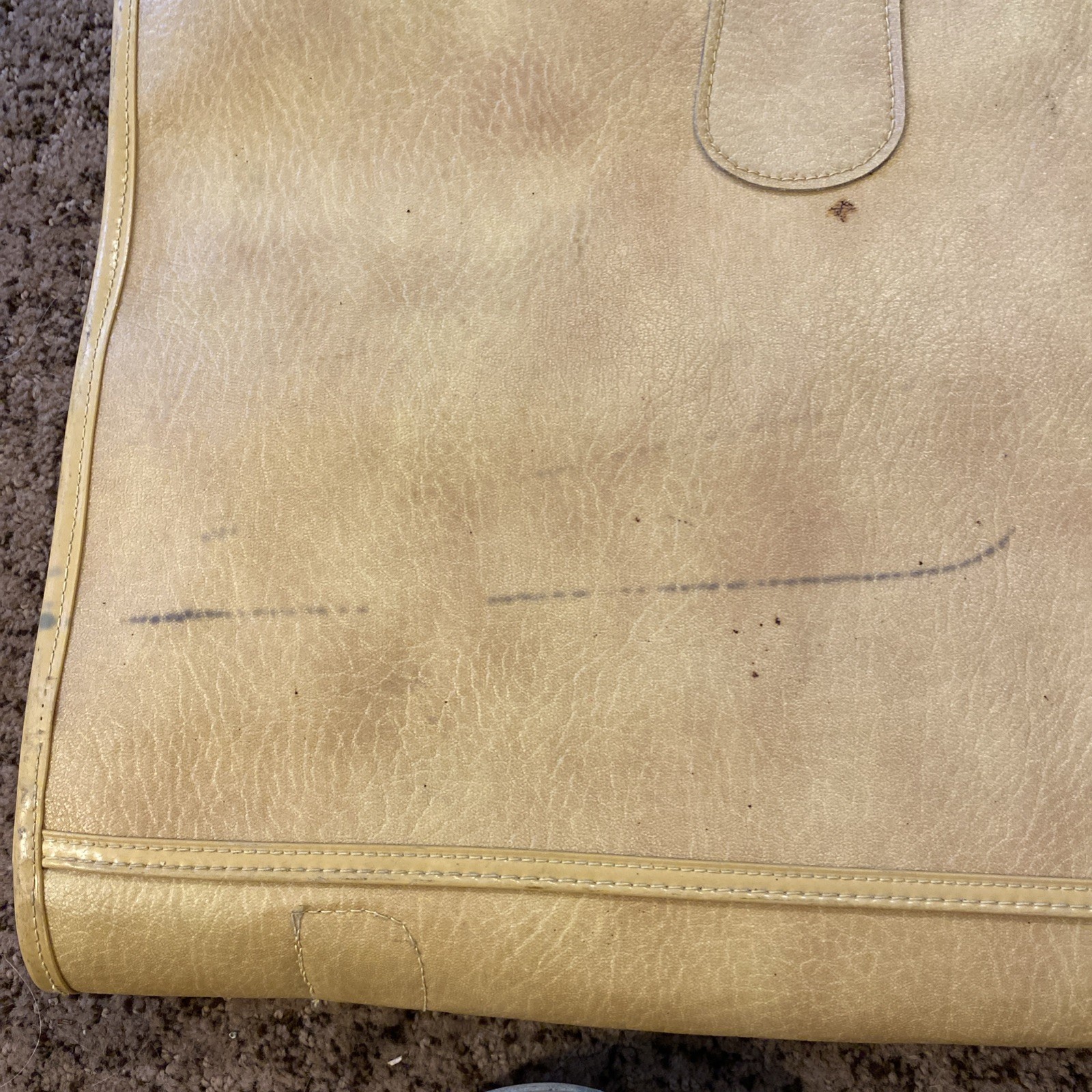 VTG Travel Shoe Bag by Ventura Tan/Yellow Faux Leather Tote Lock Key Tag