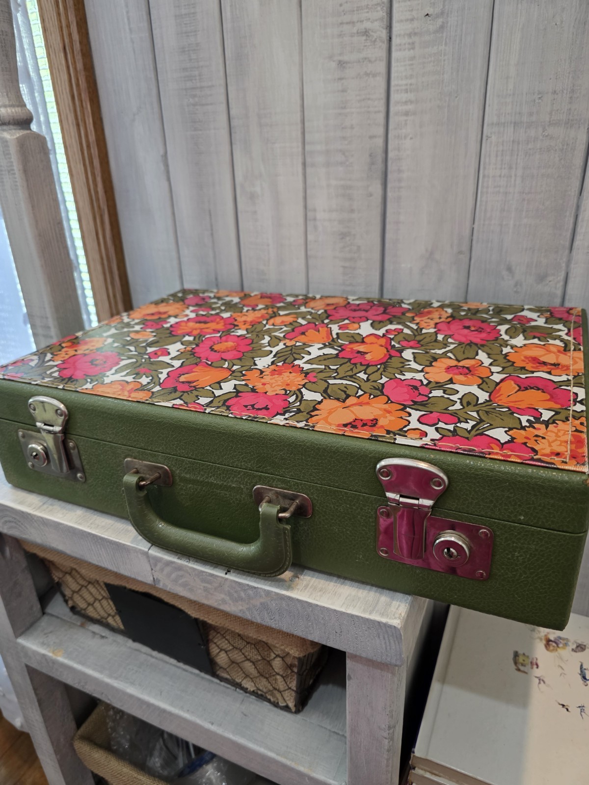 Vintage 60s 70s Mod Floral Attache Case Briefcase Flower Power Green w/ Key RARE