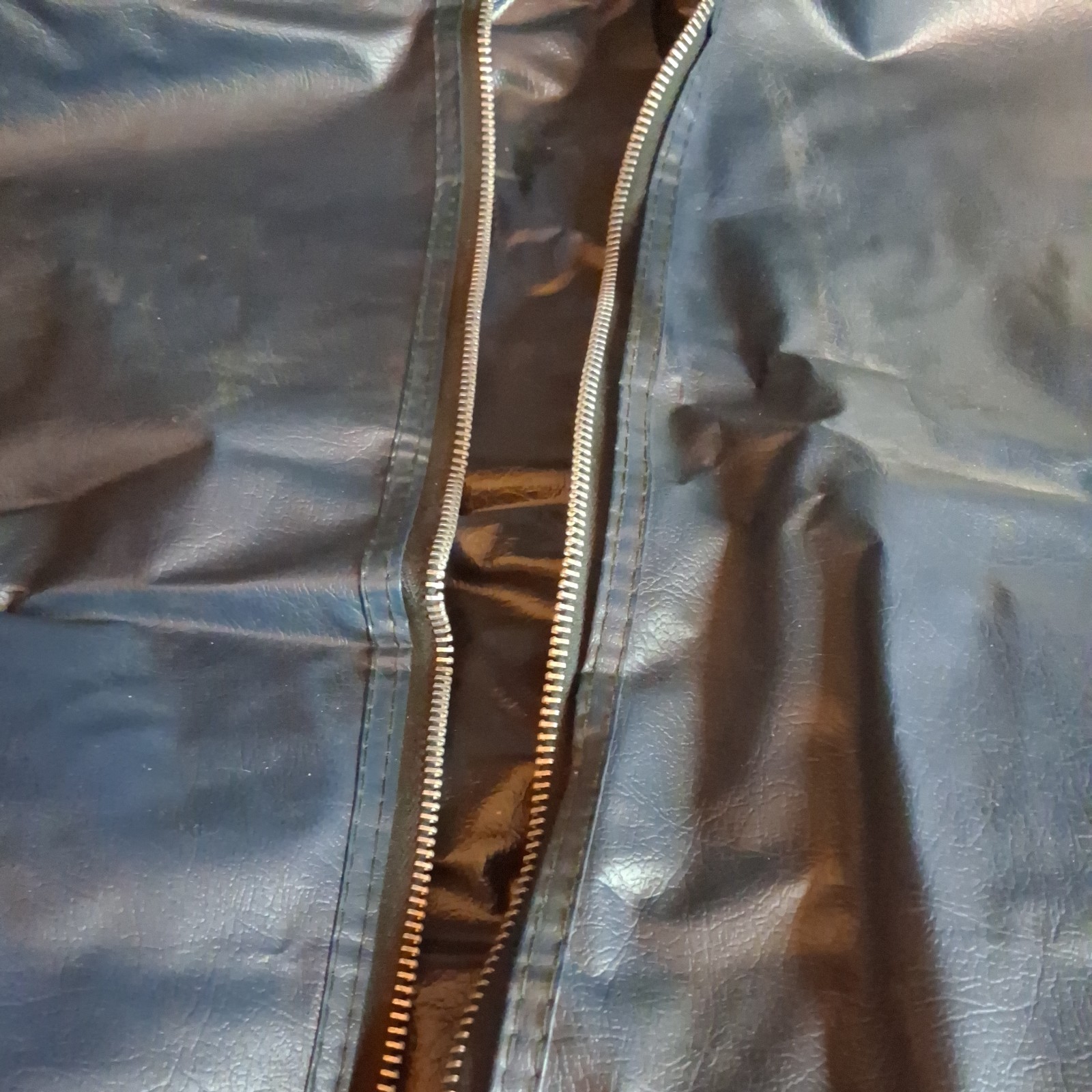 Vintage 1970’s Southern Airways Vinyl Faux Leather Folding Garment Bag dark BLUE