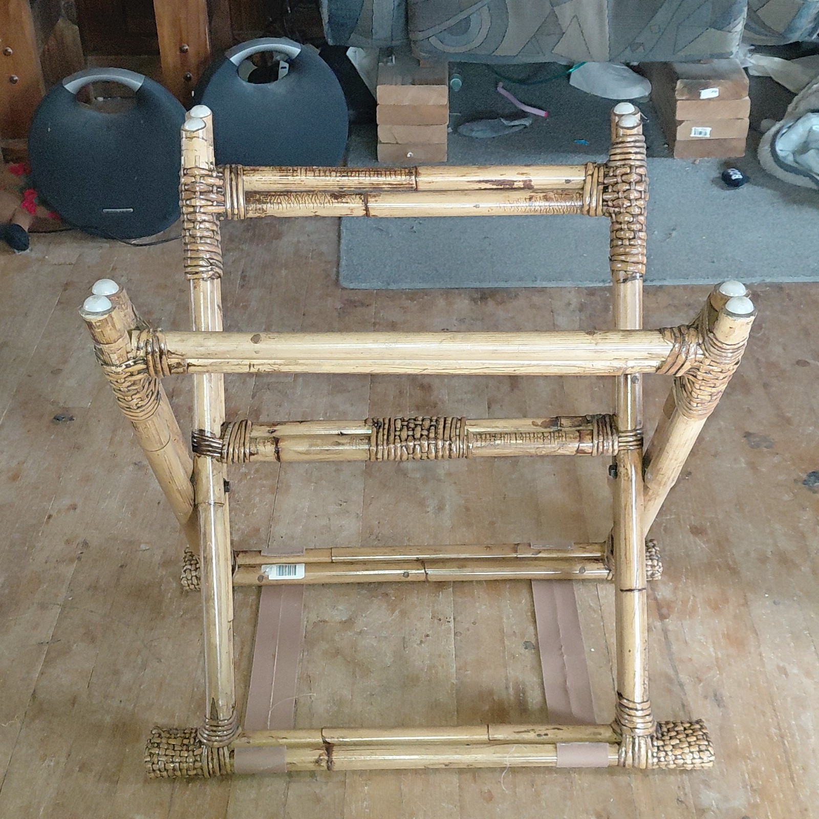 Vintage Bamboo Foldable Luggage Rack with Woven Rattan Accents, Brown Beige