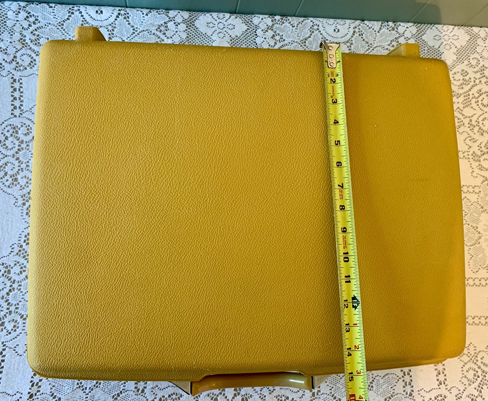 Vintage MCM 1980’s GOLD SAMSONITE MONTBELLO II Locking Suitcase Luggage Travel