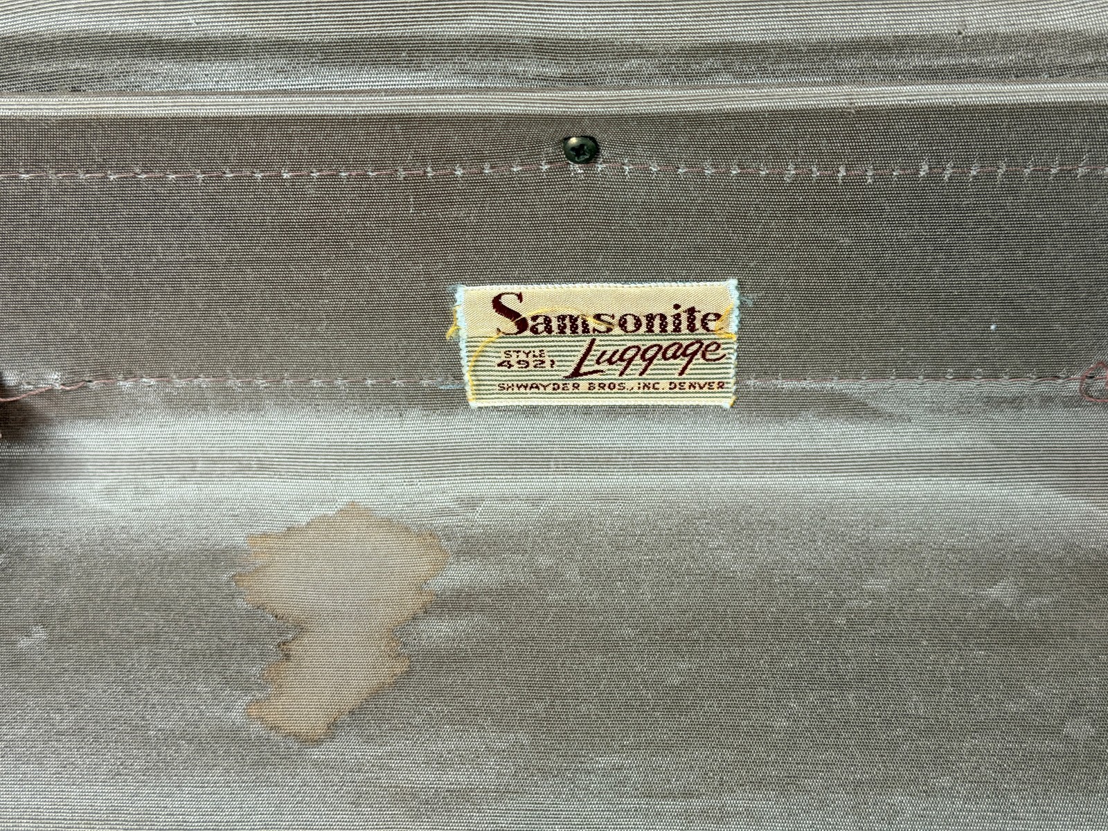Vintage Samsonite Luggage Suitcase No. 4921 Hardshell Shwayder Bros 21″ No Key