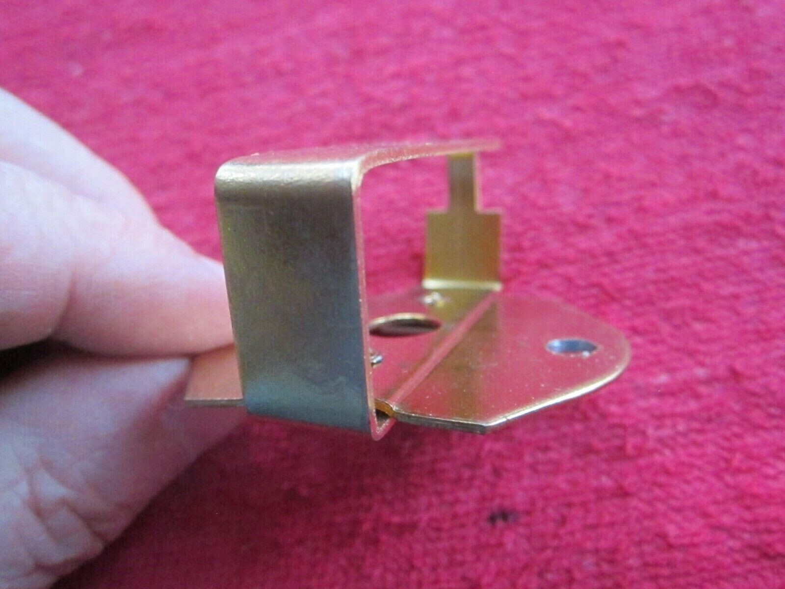 2 ANTIQUE VINTAGE SUITCASE LUGGAGE STEAMER TRUNK COAT HANGER BRACKET PART #2