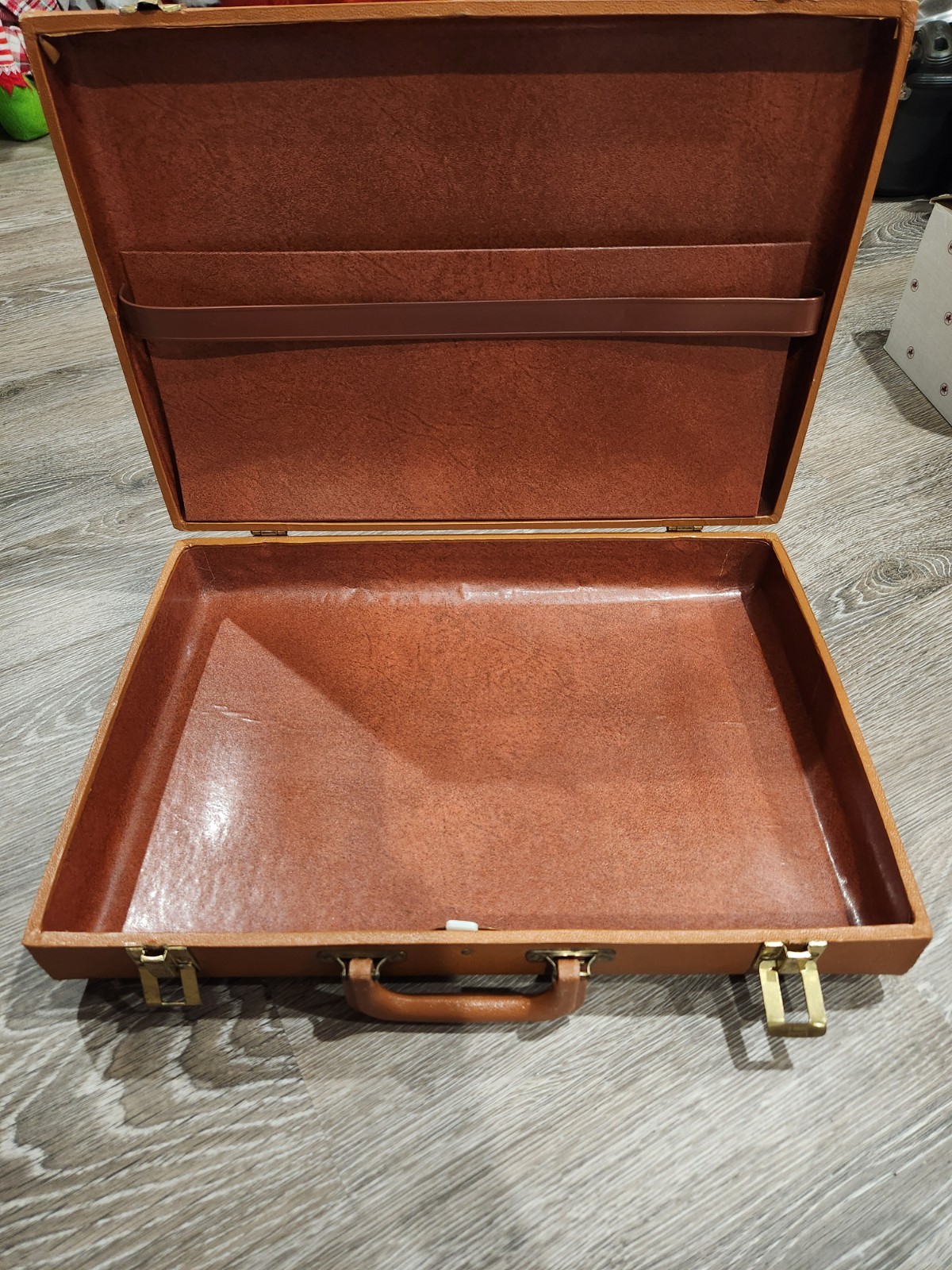 Vintage Brown Hard Faux Leather Suitcase with Locking & Compartments