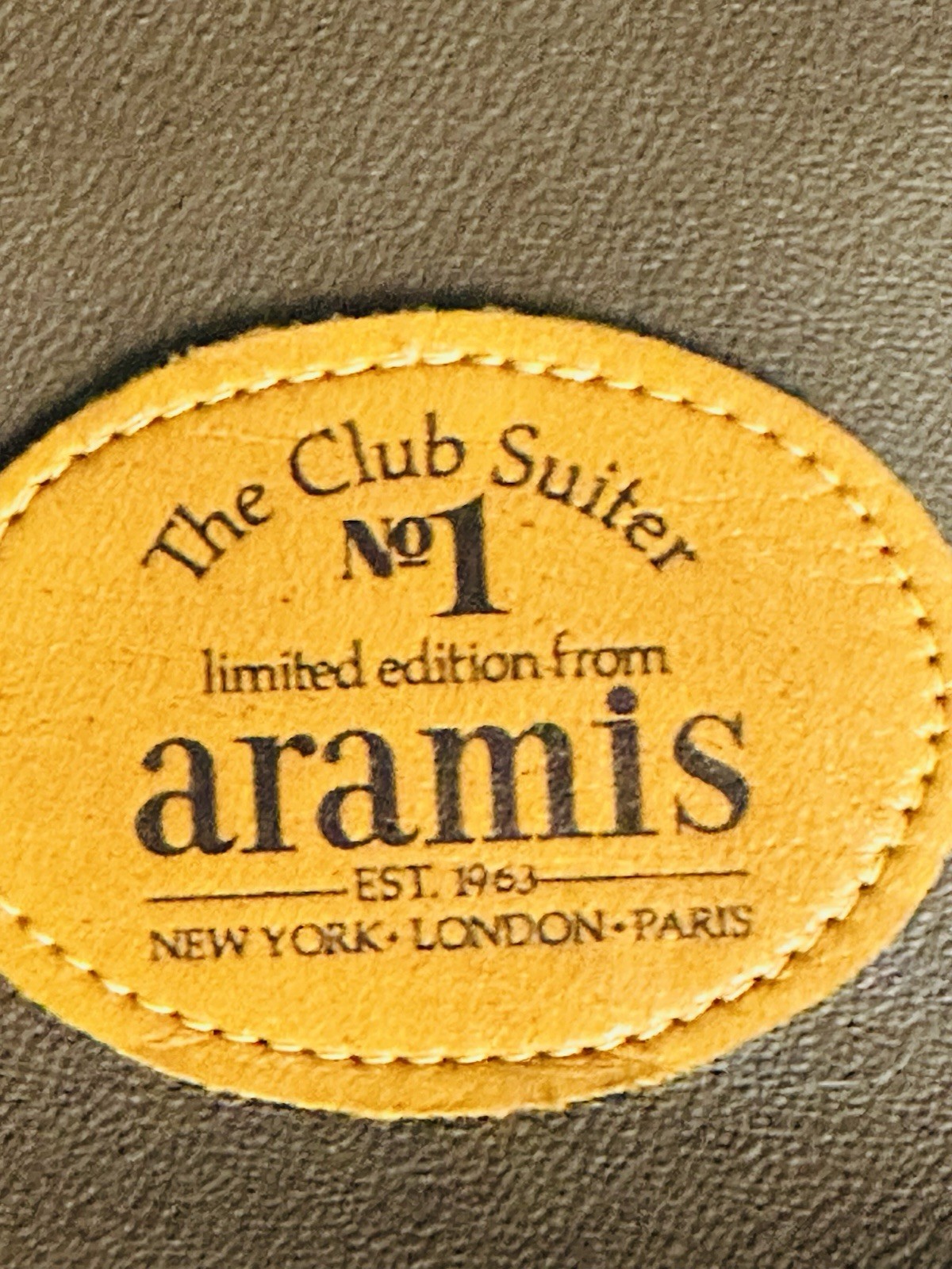 NOS Aramis The Club Suiter No. 1 Faux Leather Travel Garment Bag Paris
