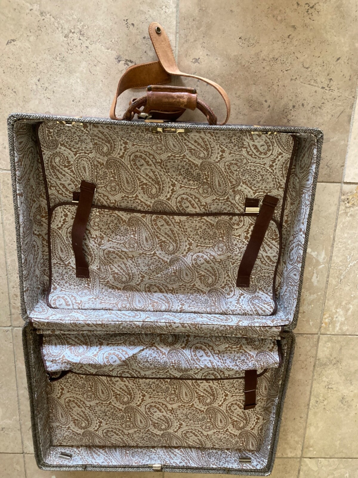 VTG Hartman luggage Tweed and leather suitcase1970’s gold accents 24x18x7