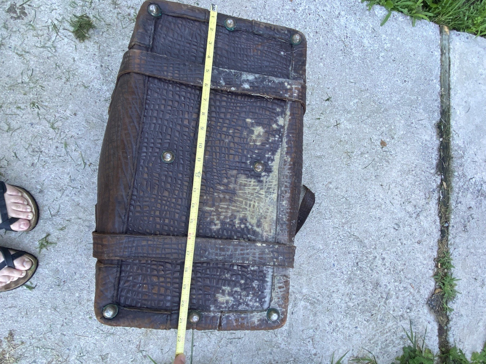 Antique Morris Traveling Goods Walrus Hide Leather Suitcase Brass Lock Vintage