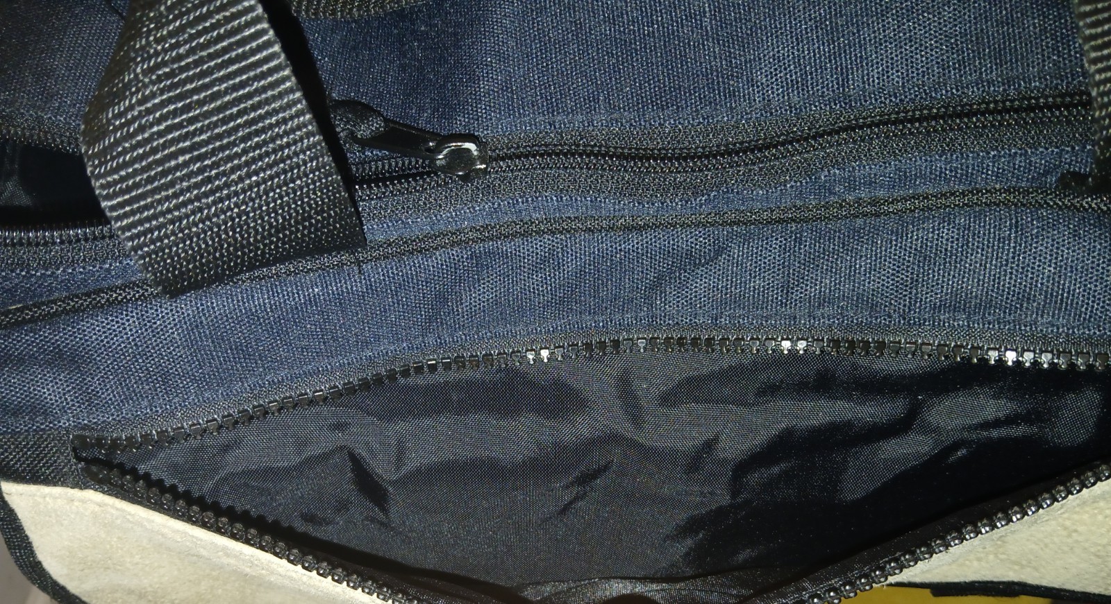 Eddie Bauer Travel Bag. 17x8x12. Vintage Pigskin Accent Flap.