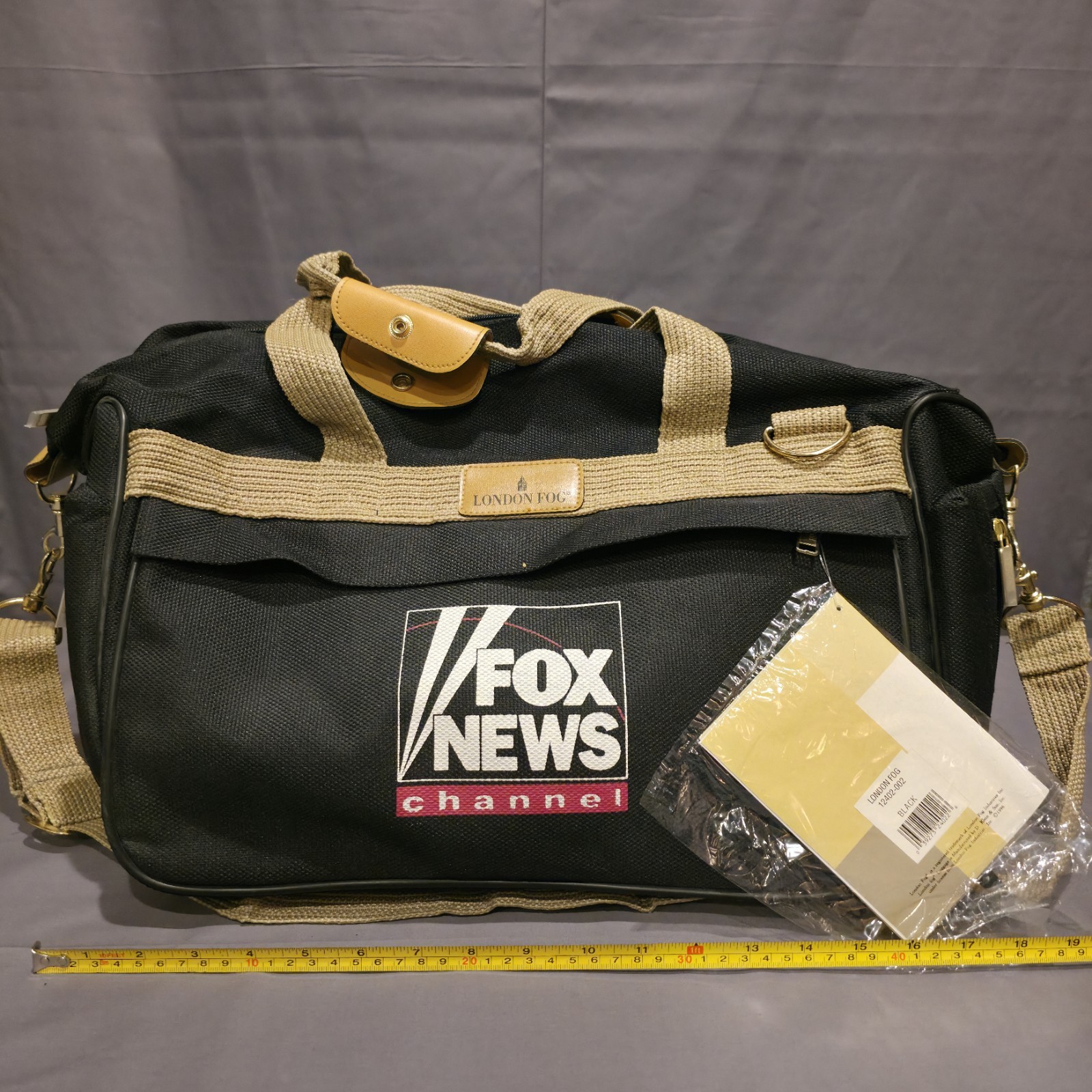 Fox News London Fog Black & Tan Travel Luggage Bag w/ Strap 12 x 17 Zip