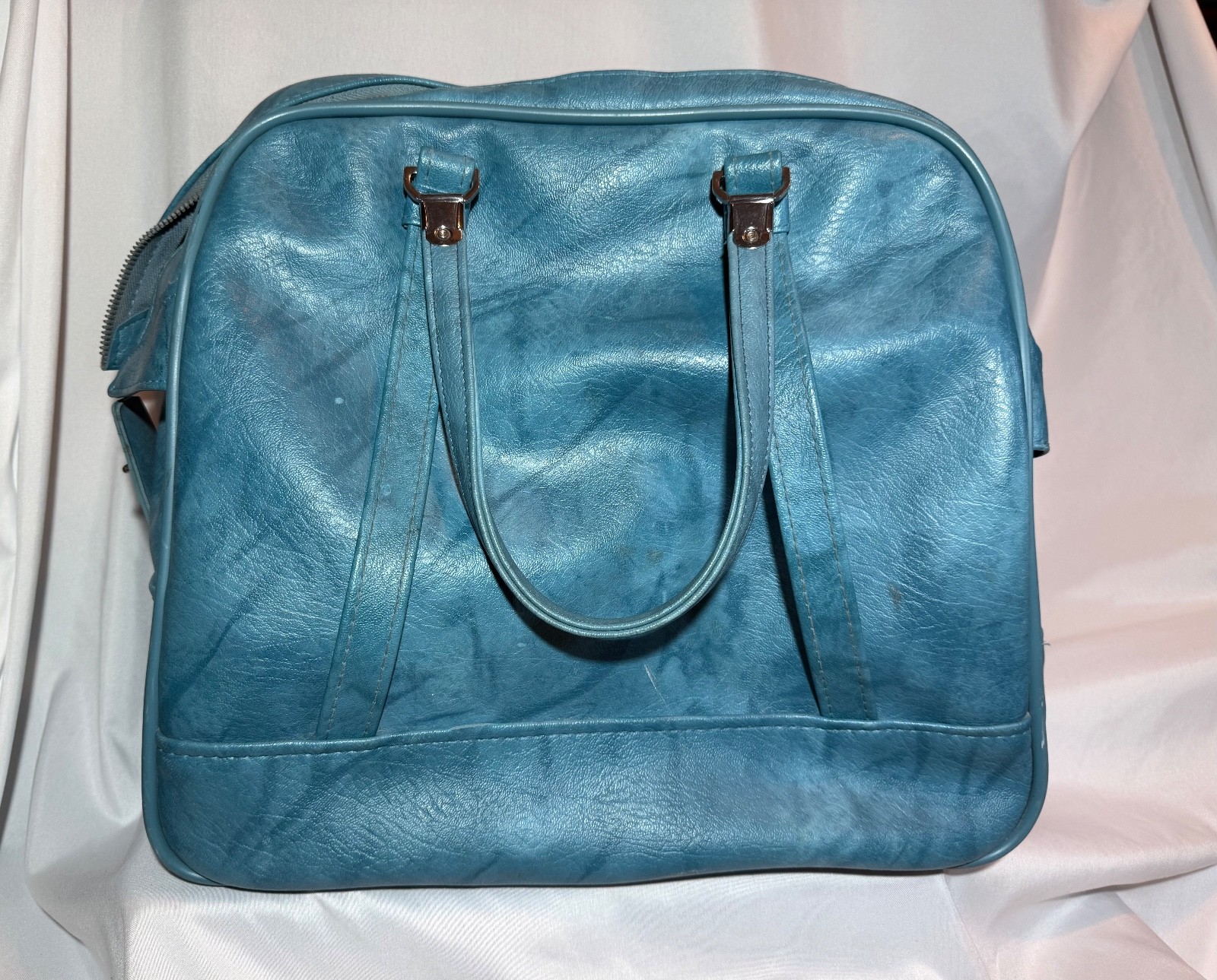 Vintage American Tourister CarryOn Overnight Bag Luggage Tote Blue Weekender