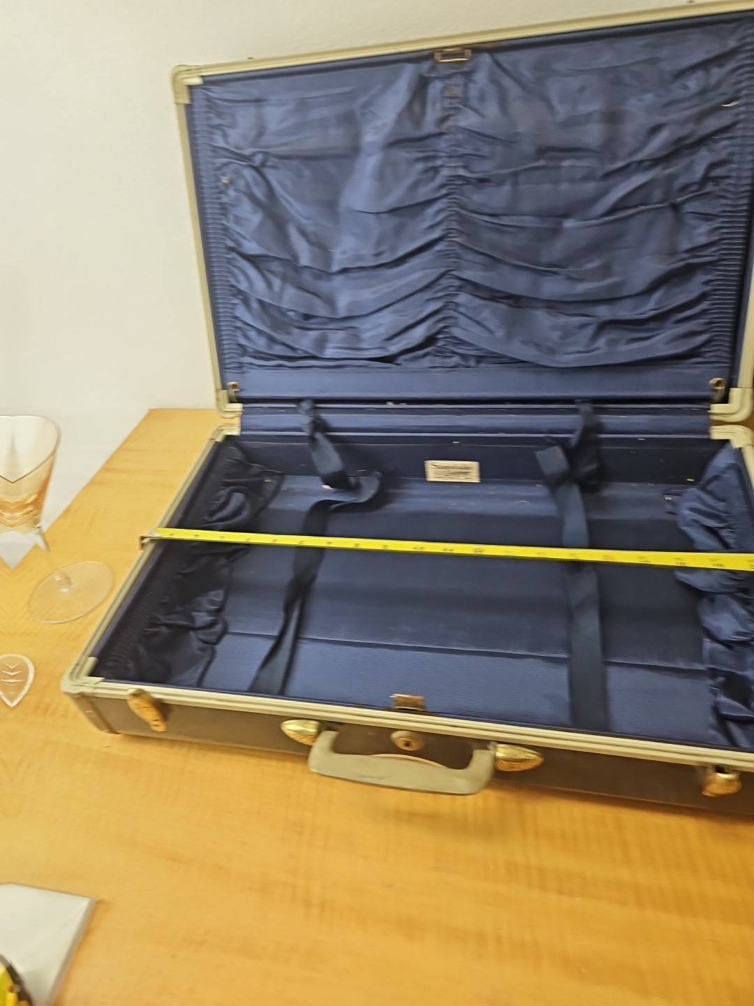 Vintage Samsonite Shwayder 4721 Navy Blue Suitcase Hard Side WB STICKERS