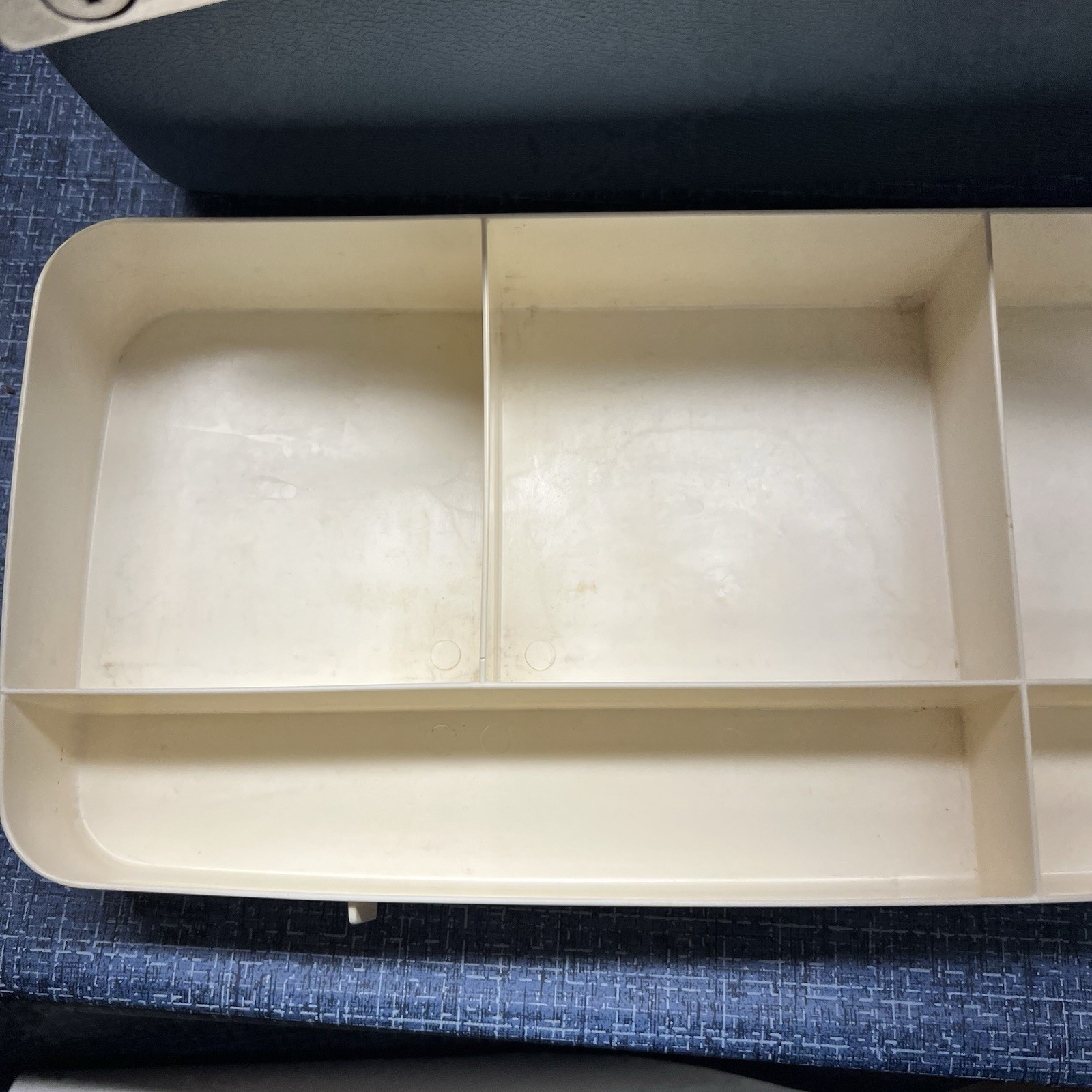 VTG Samsonite Royal Traveller Montbello II Vanity Train Case Baby Blue No Key