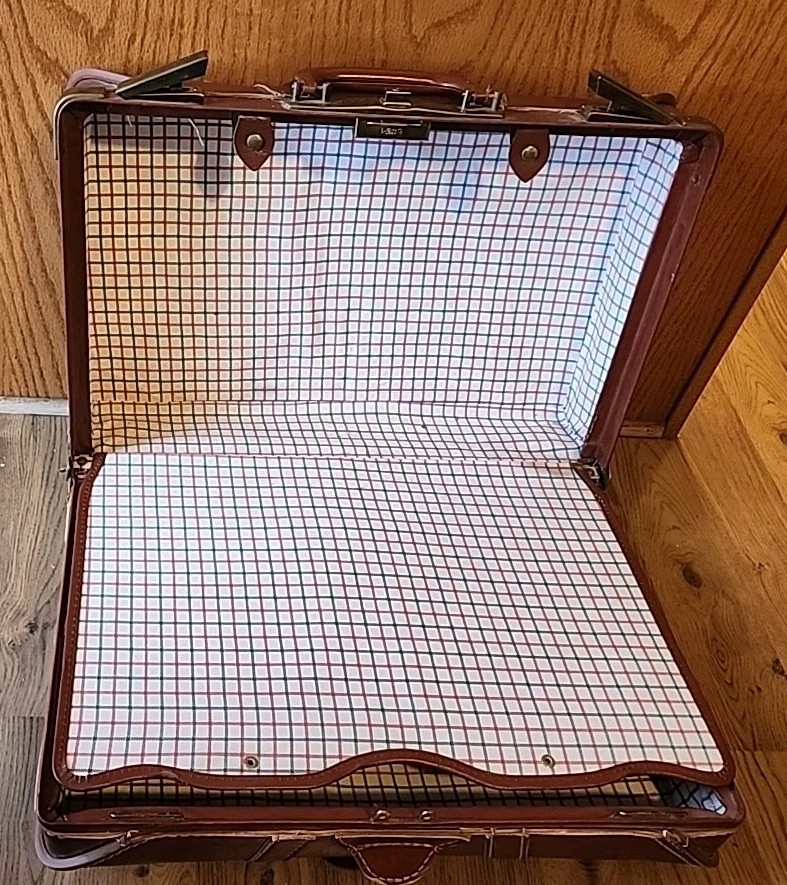 VTG 50’s Leather Luggage Case Suitcase Red Brown Cowhide Rare 21x15x7