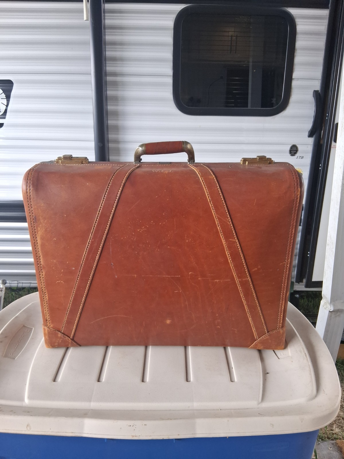 Vintage Platt Gaurdsman Full Cowhide Leather Suitcase 1940’s MCM