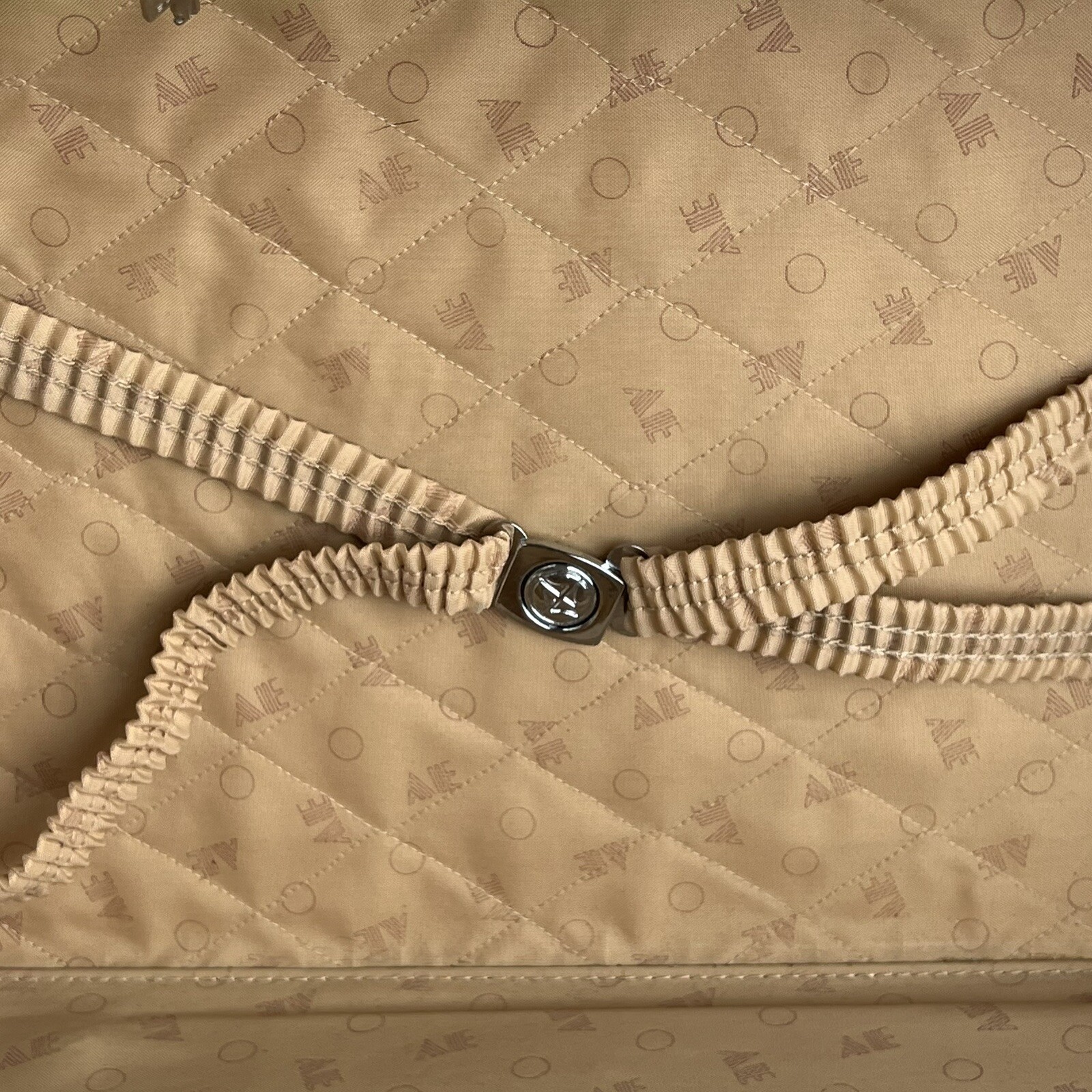 VINTAGE 80’s Amelia Earhart British Tweeds Luxury Series Luggage Suitcase w Tags