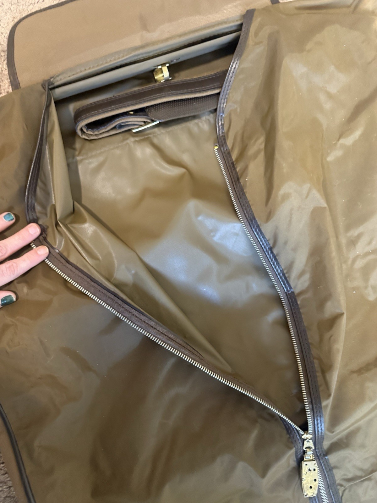 vintage Jaguar Royal Traveler Medalist folding suit bag