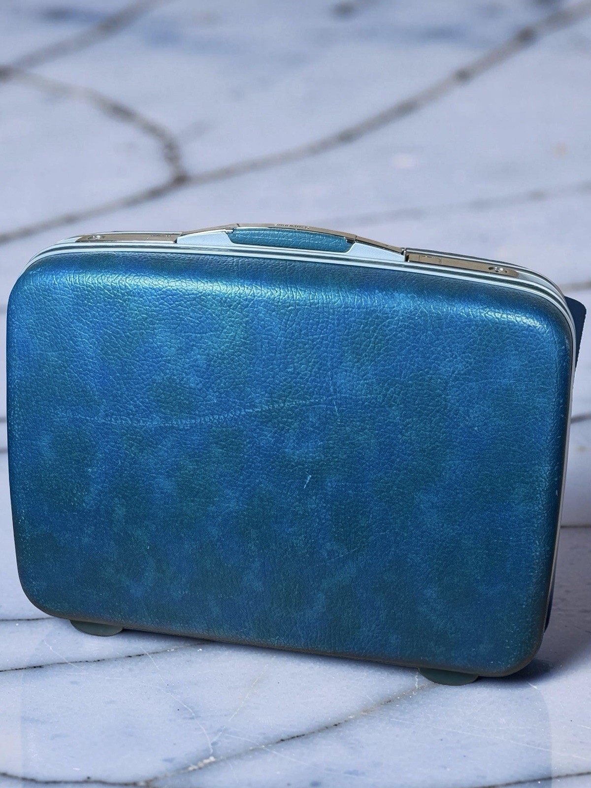 Samsonite Vintage Blue Train Case Hard Shell Travel Cosmetic Luggage 20in